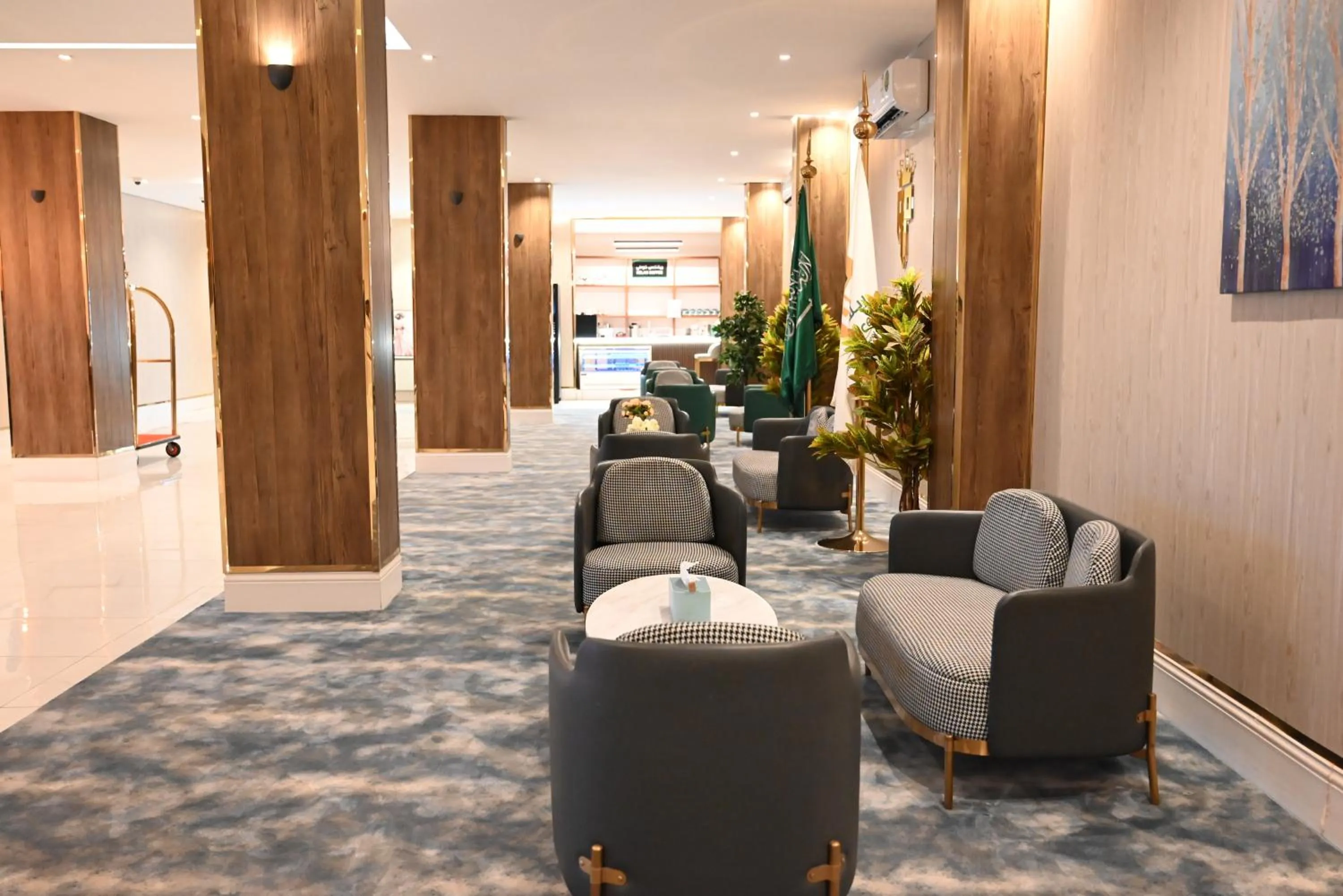 Communal lounge/ TV room in Relax Palace Hotel Apartments