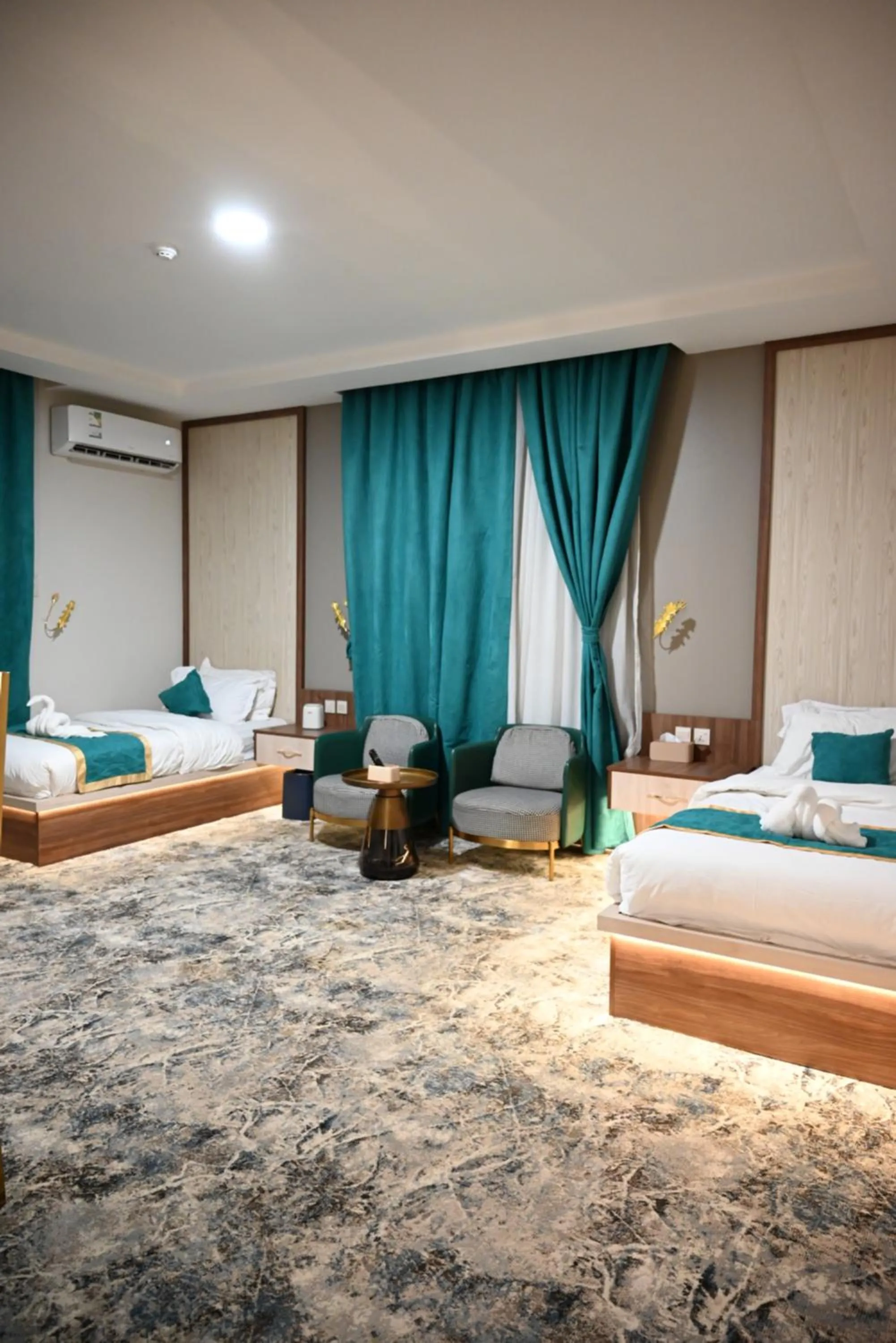 Bed in Relax Palace Hotel Apartments