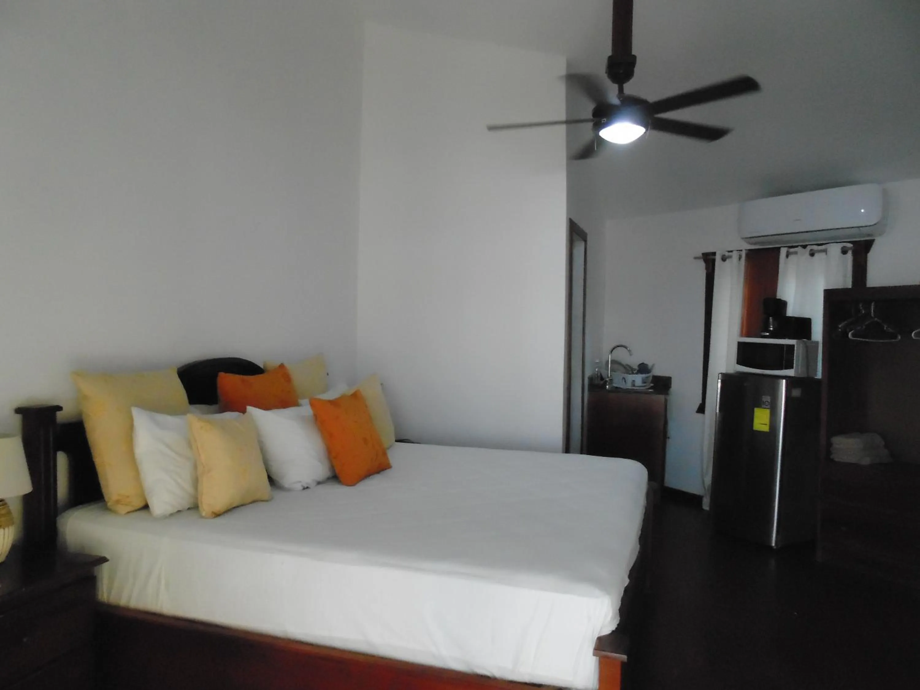 Bed in Fosters West Bay Resort