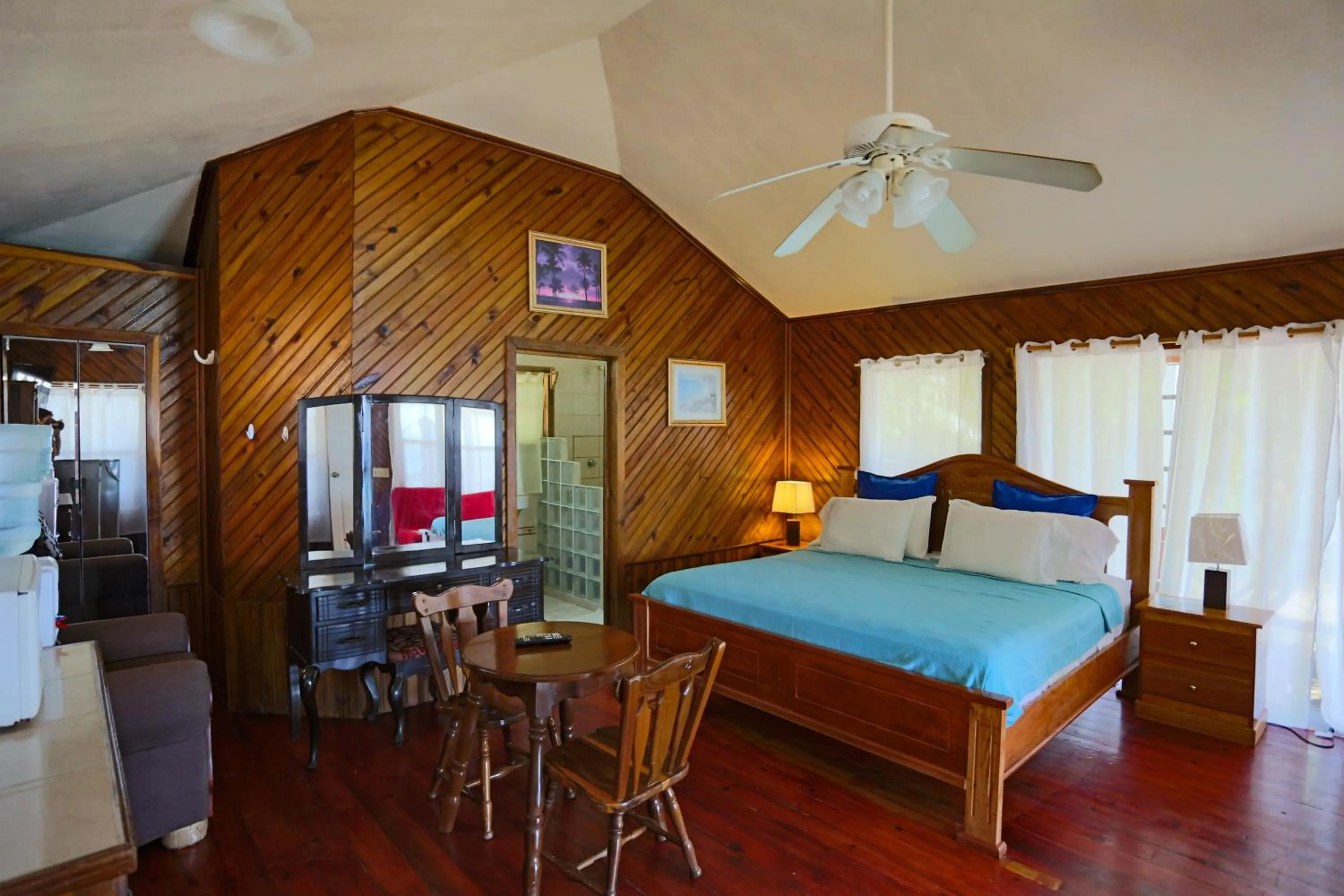 Bed in Fosters West Bay Resort