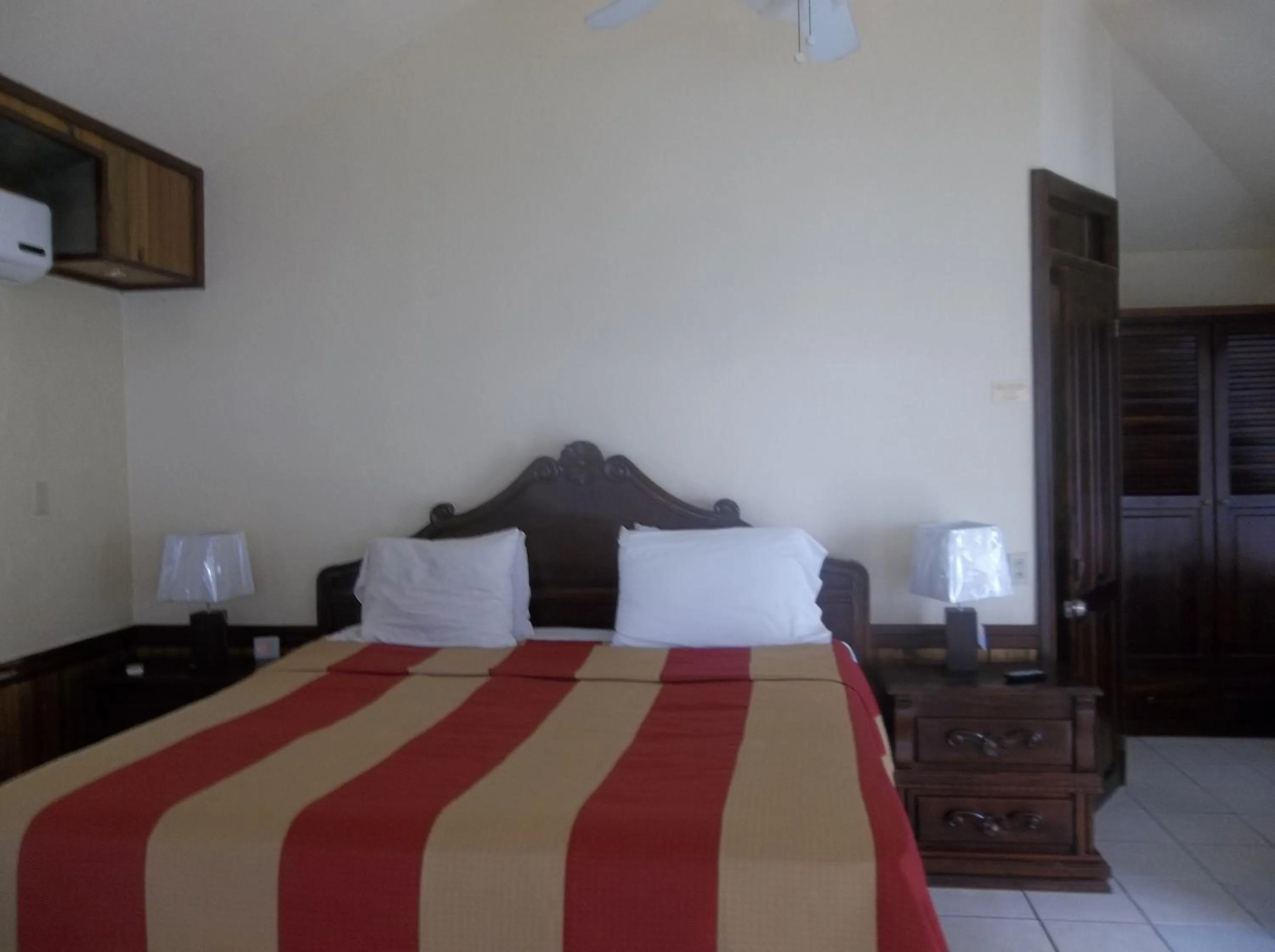 Bed in Fosters West Bay Resort