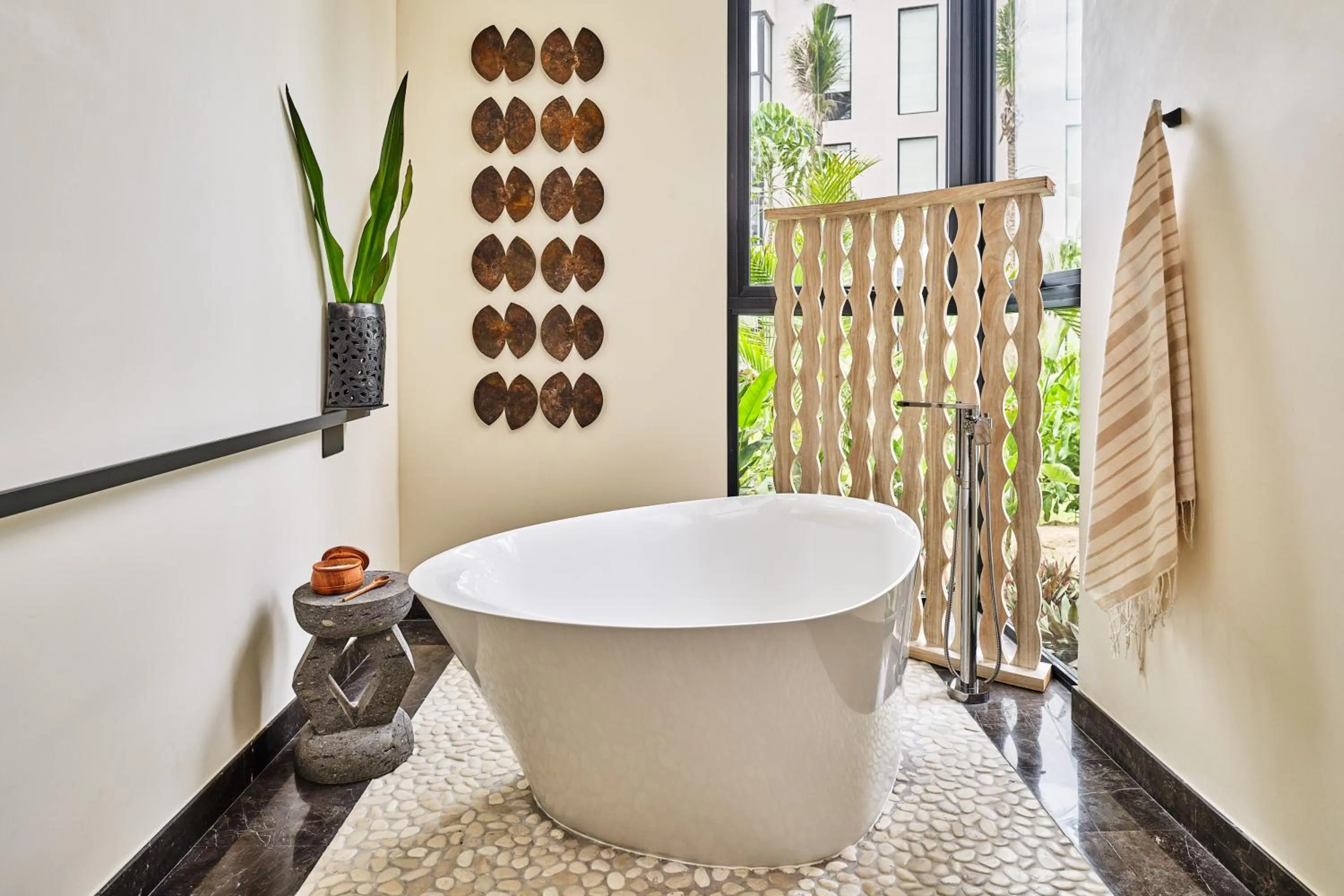 Bath in Susurros del Corazón, Auberge Collection