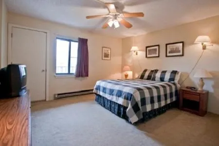 Bed in Silver Creek Lodge