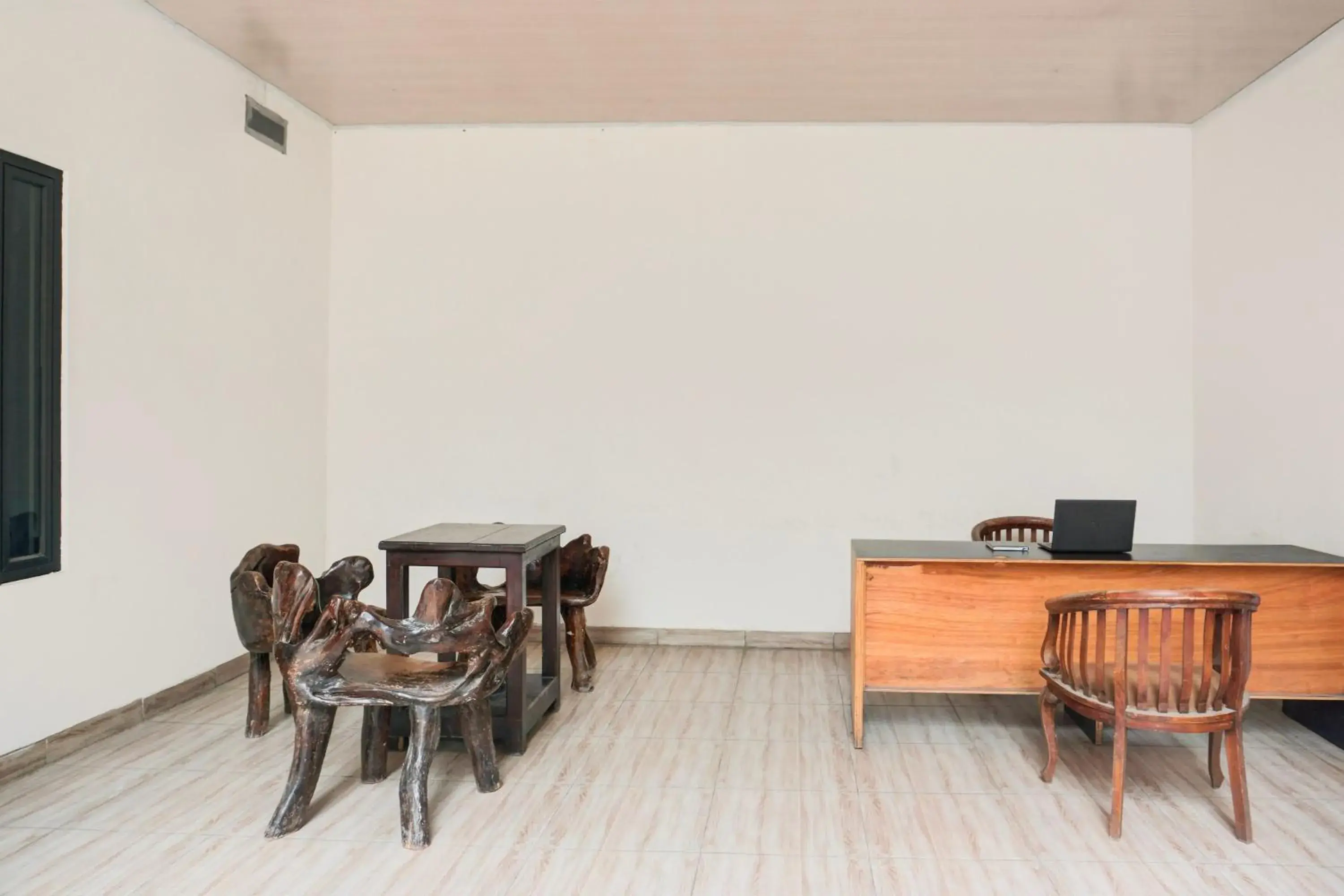 Lobby or reception in Hotel O Teluk Betung Near Water Park Lembah Hijau Formerly Kanajiwa Guesthouse 1 Lobby or reception in Hotel O Teluk Betung Near Water Park Lembah Hijau Formerly Kanajiwa Guesthouse 1