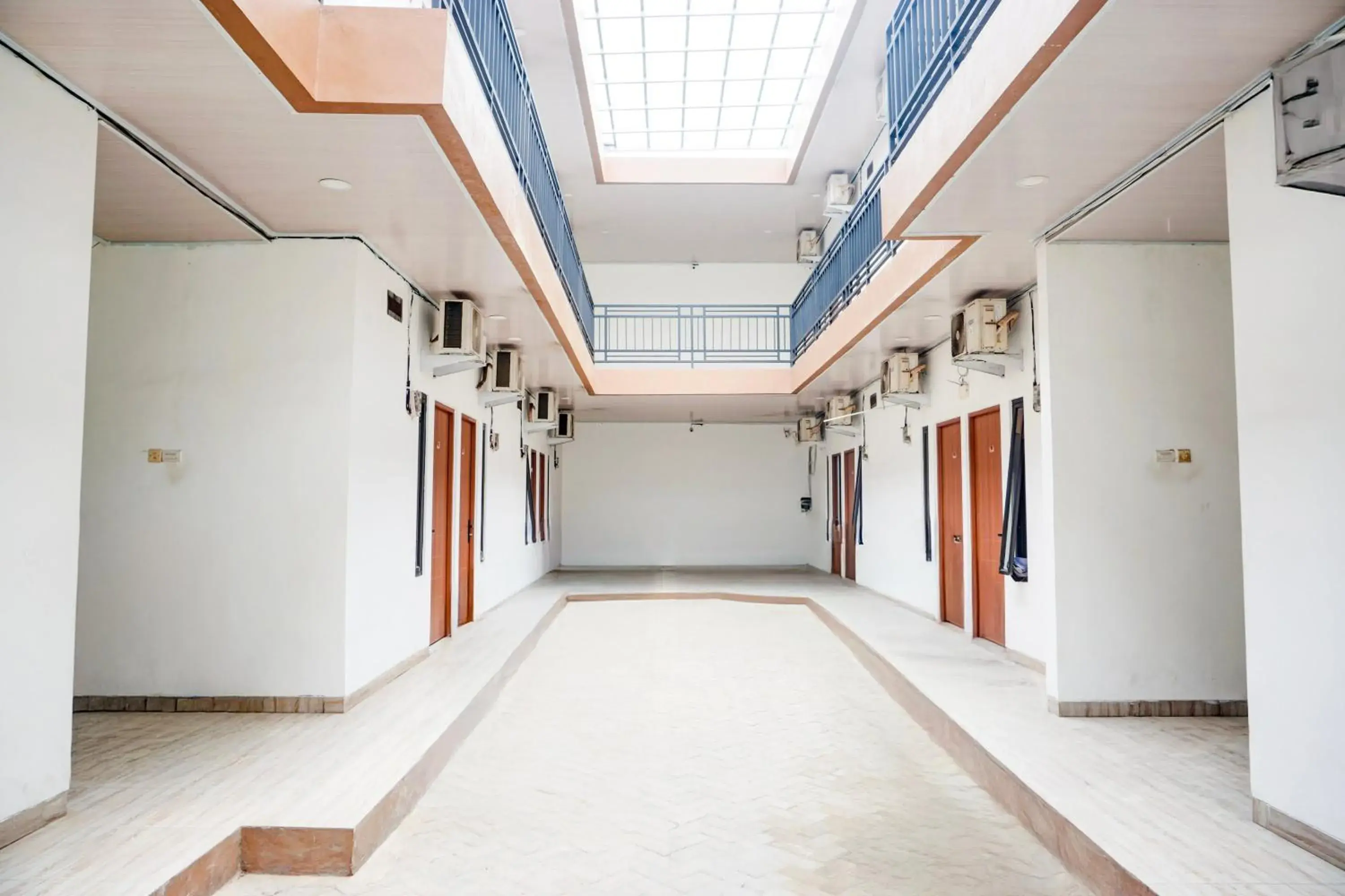 Facade/entrance in Hotel O Teluk Betung Near Water Park Lembah Hijau Formerly Kanajiwa Guesthouse 1 Facade/entrance in Hotel O Teluk Betung Near Water Park Lembah Hijau Formerly Kanajiwa Guesthouse 1