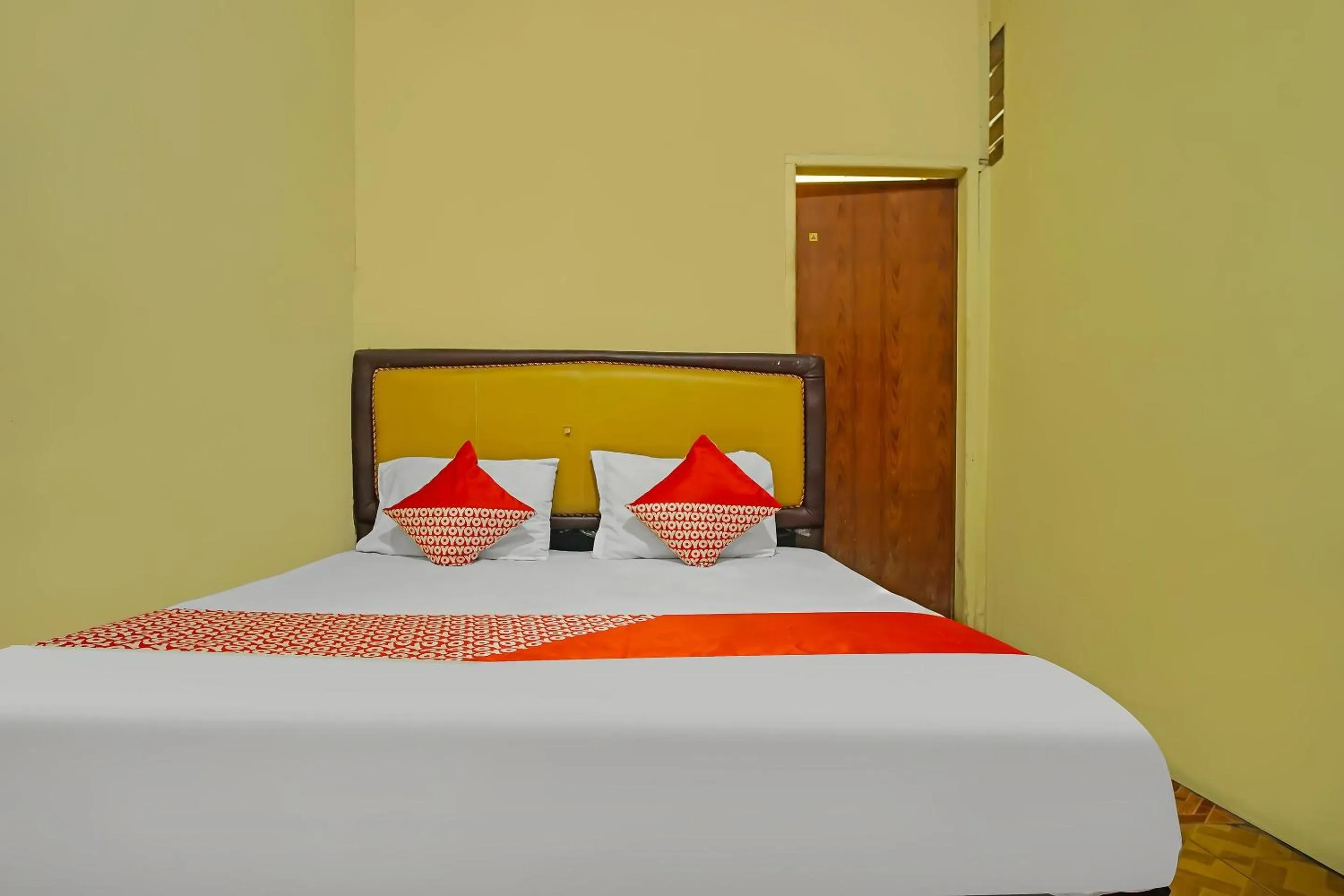 Bed in Hotel O Sidikalang Near KEJAKSAAN NEGERI DAIRI