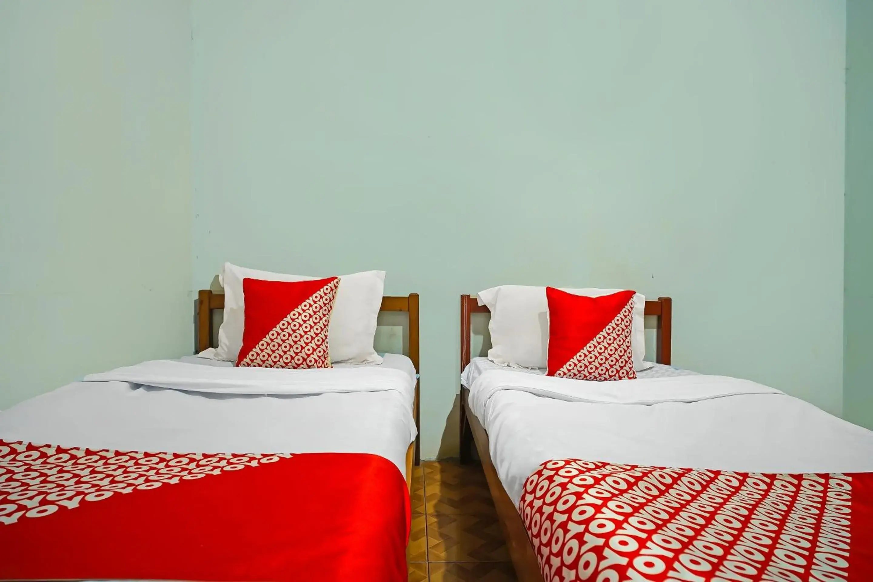 Bedroom, Bed in Hotel O Sidikalang Near KEJAKSAAN NEGERI DAIRI Bedroom, Bed in Hotel O Sidikalang Near KEJAKSAAN NEGERI DAIRI