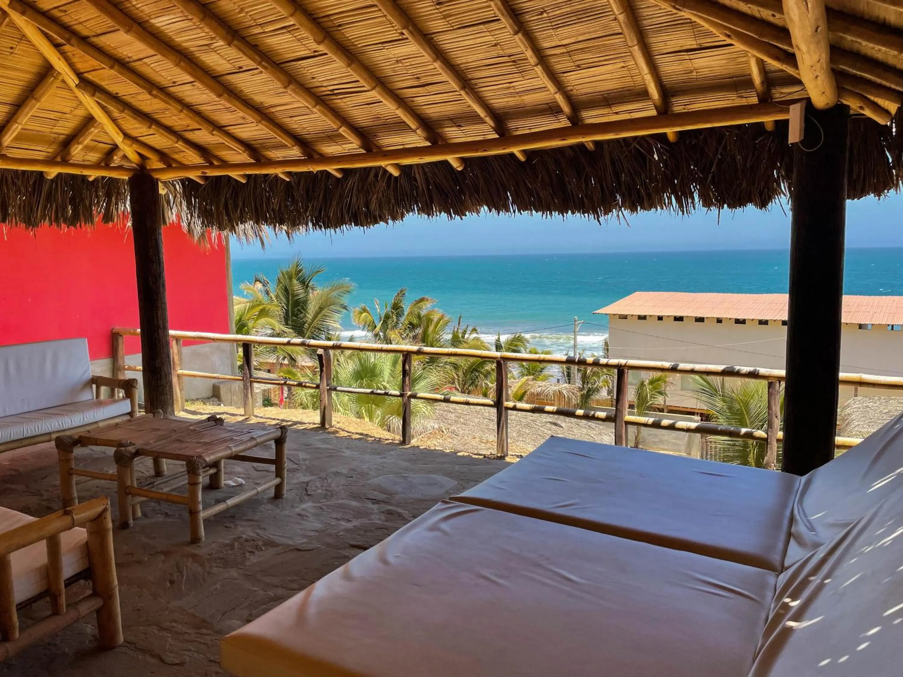 Day in El Mirador de Vichayito