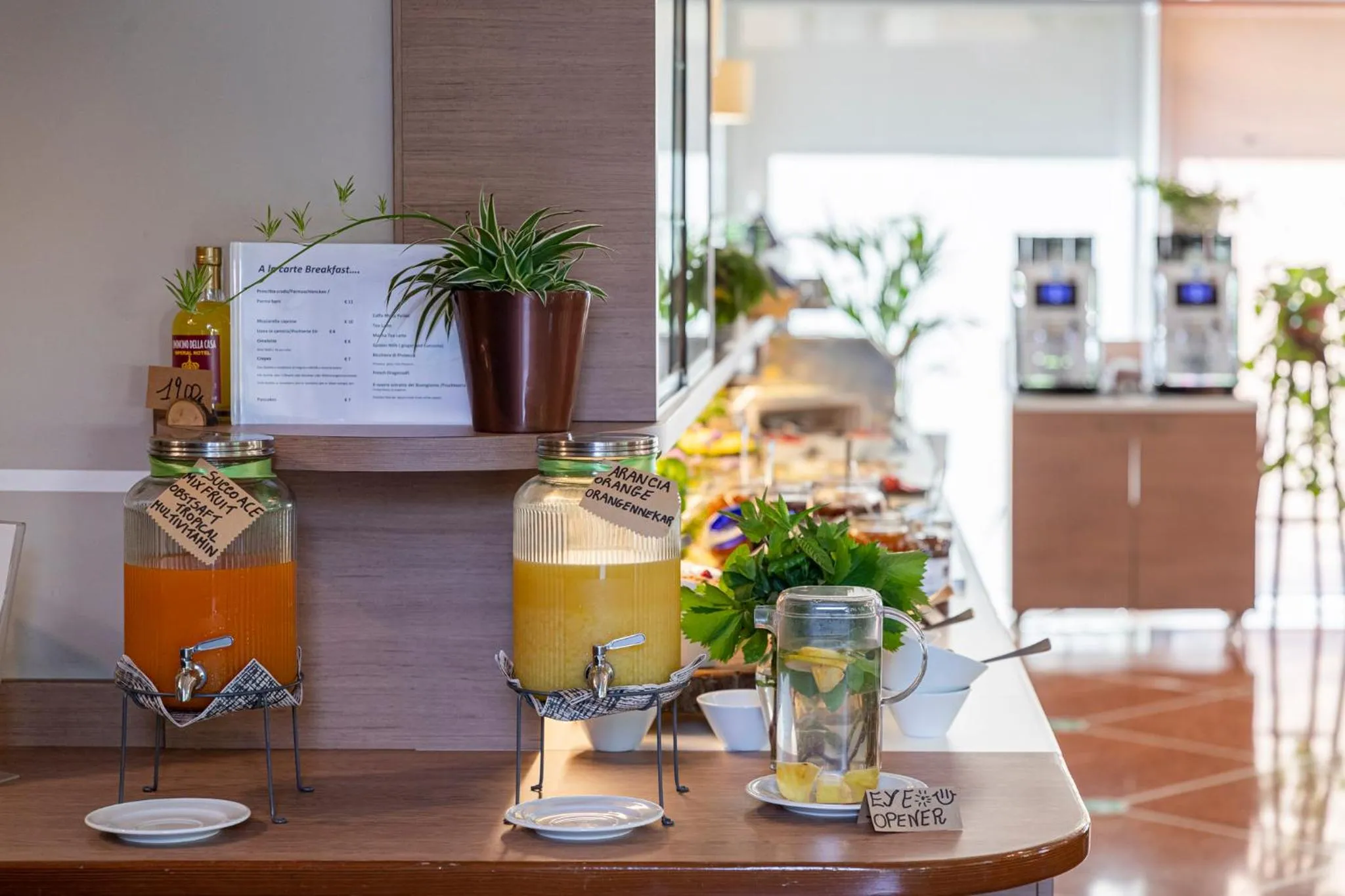 Breakfast in Hotel Imperial ***S