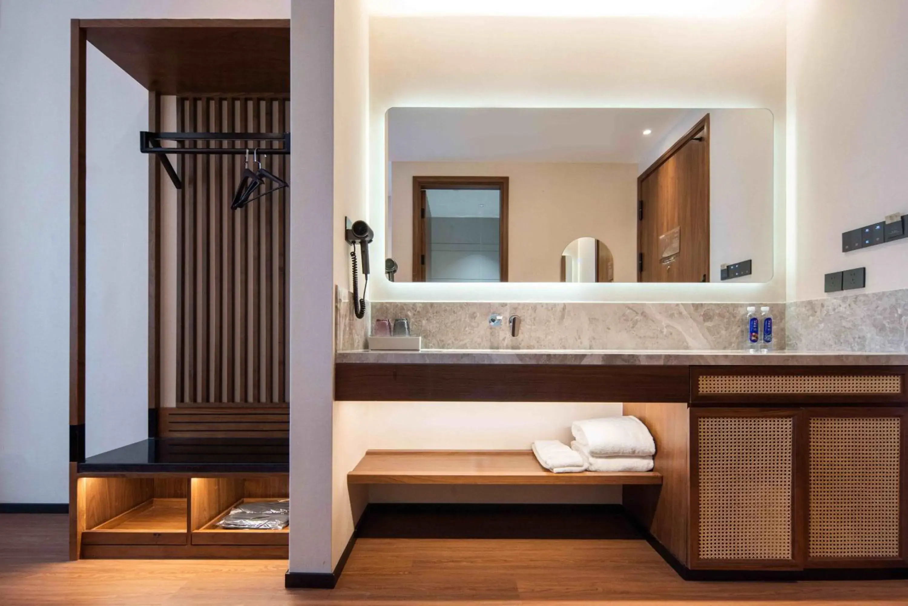 Bathroom in SSAW Huama Garden Hotel - Snow Mountain View & Lijiang Old Town Area Bathroom in SSAW Huama Garden Hotel - Snow Mountain View & Lijiang Old Town Area