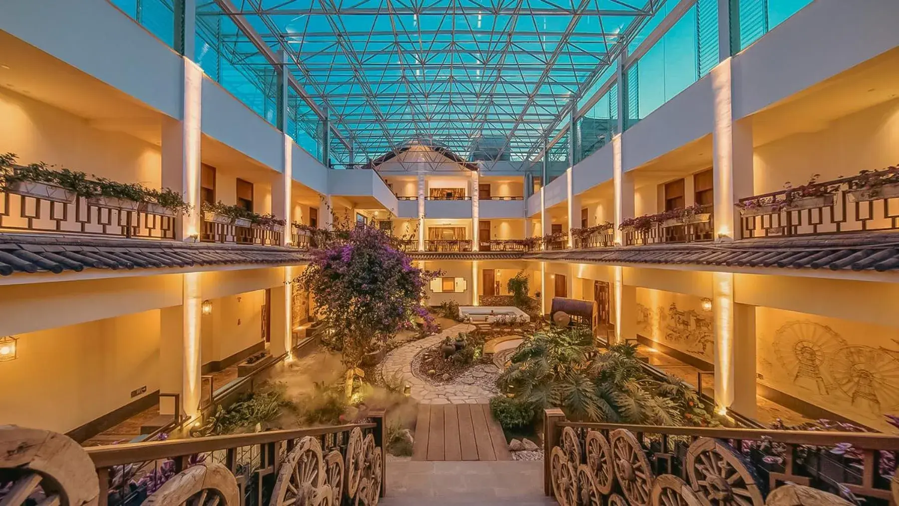 Property building in Huama SSAW Hotel Lijiang Property building in Huama SSAW Hotel Lijiang