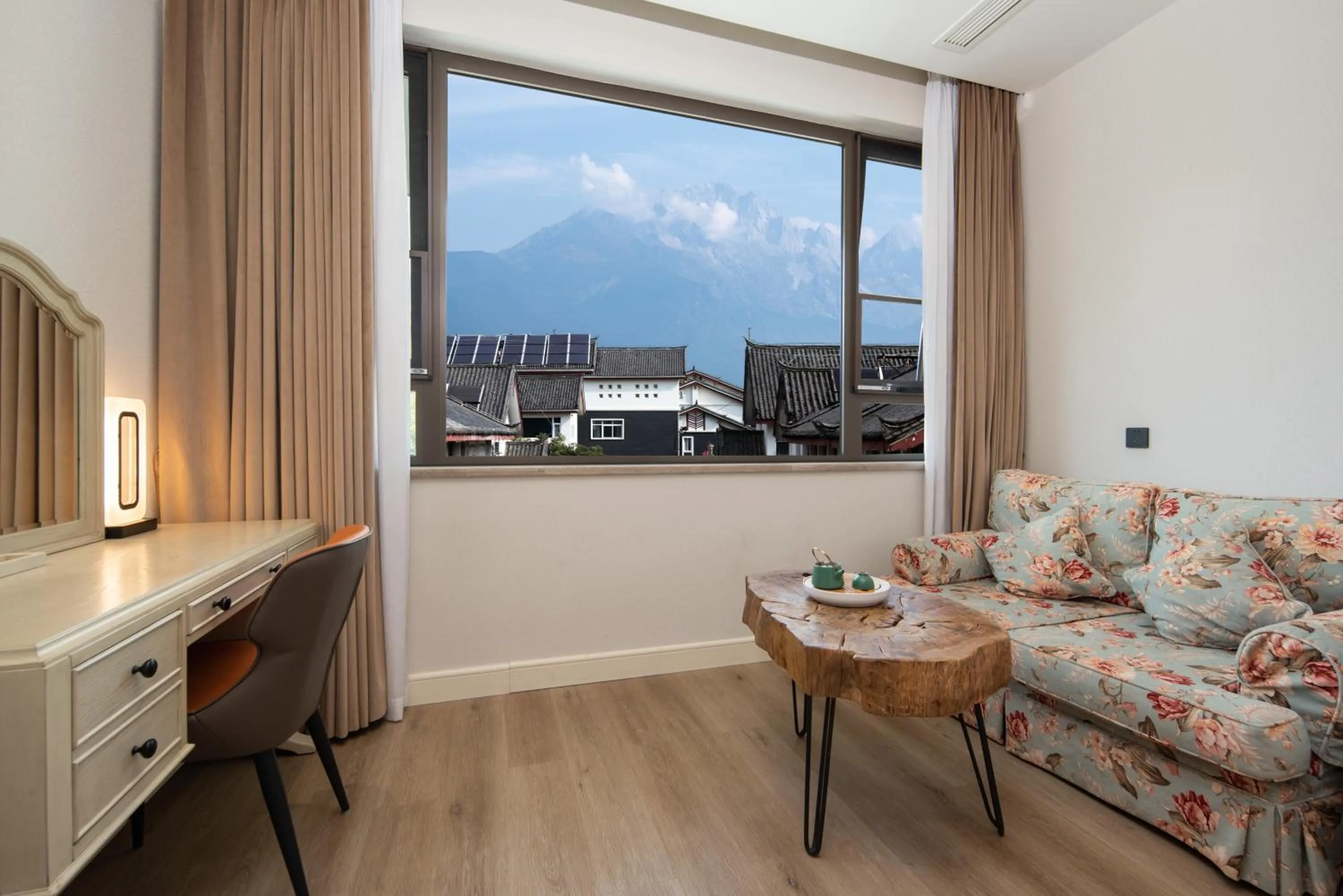 View (from property/room) in Huama SSAW Hotel Lijiang