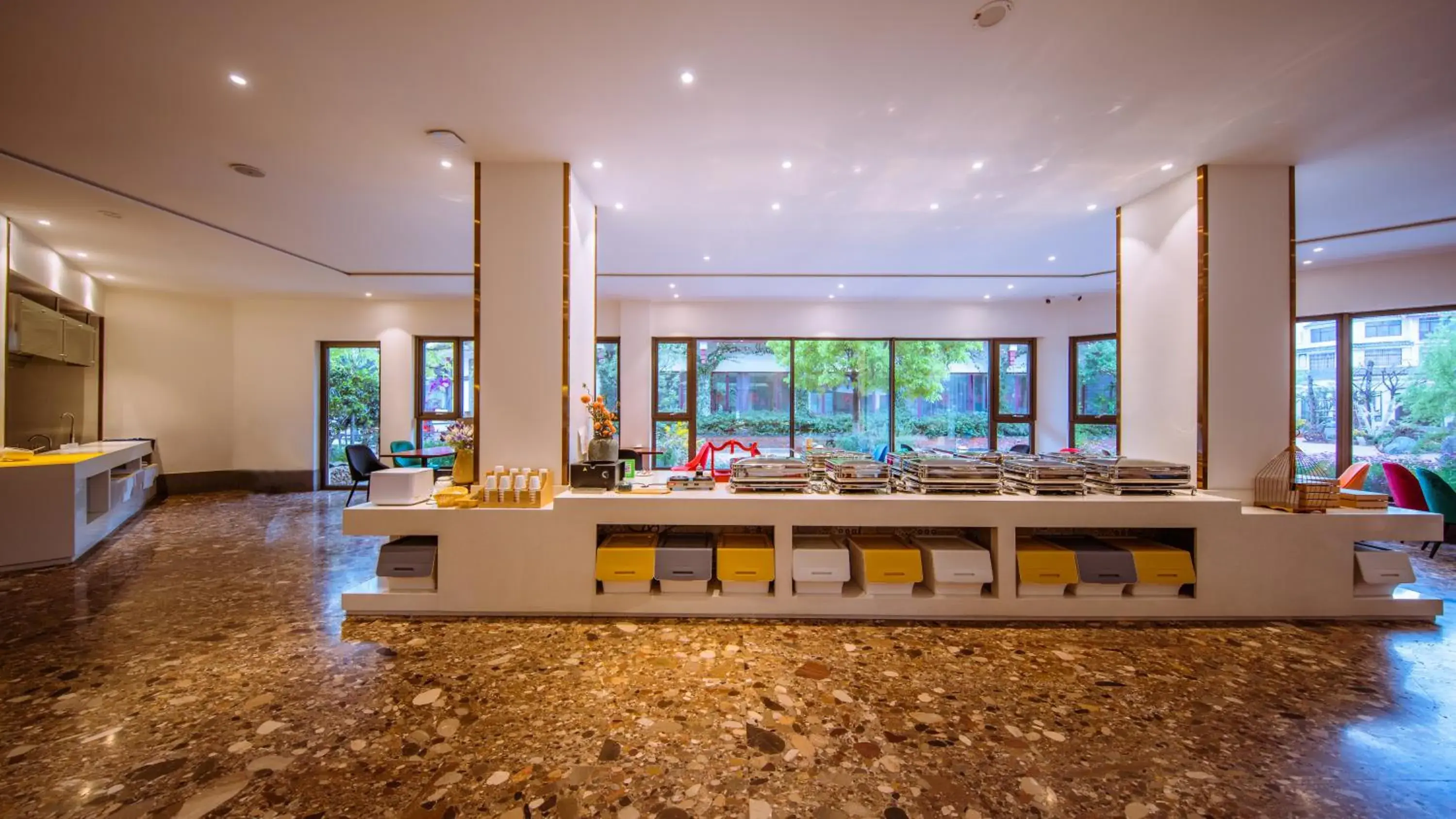 Restaurant/places to eat in Huama SSAW Hotel Lijiang Restaurant/places to eat in Huama SSAW Hotel Lijiang