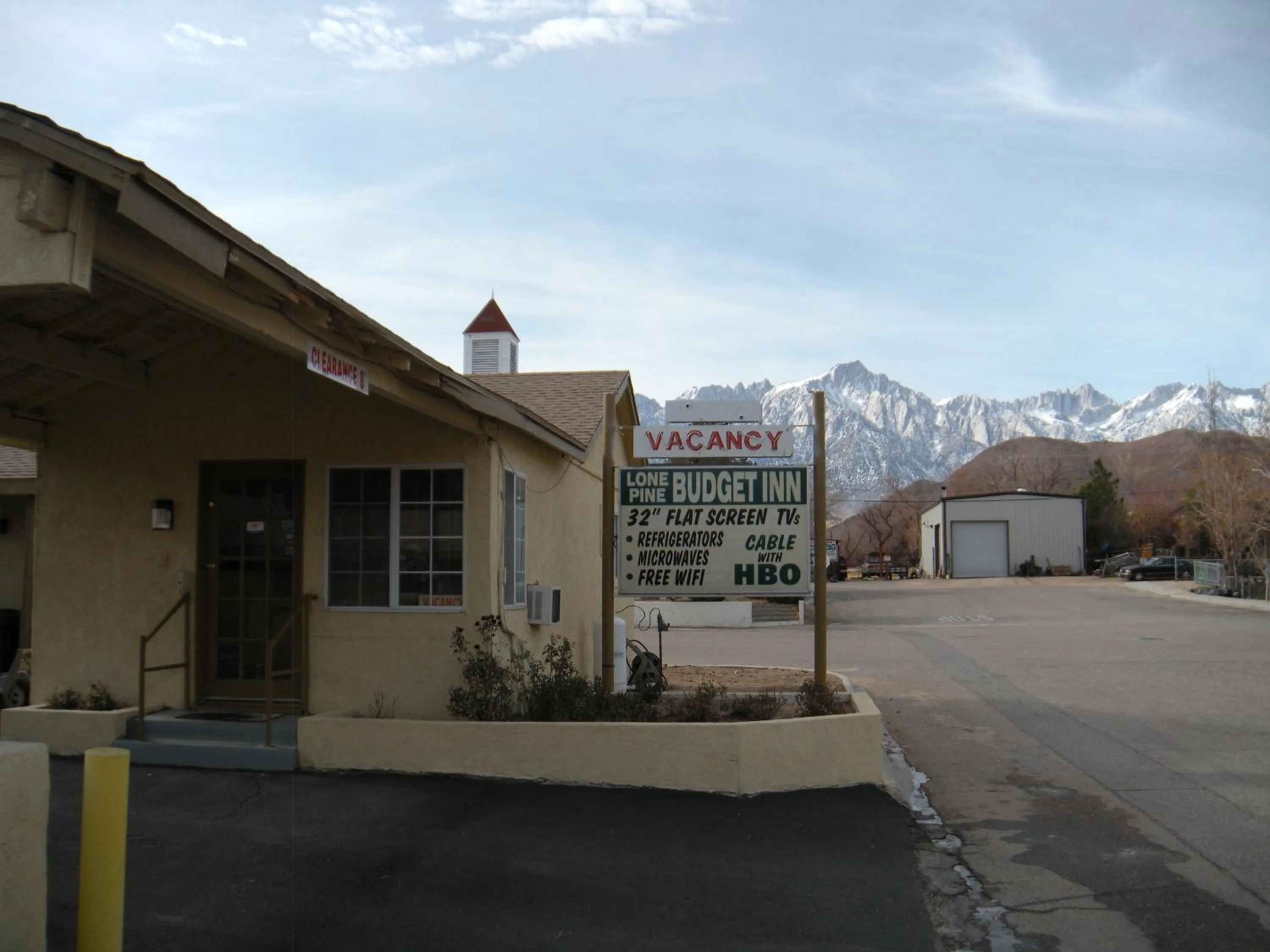 View (from property/room) in Lone Pine Budget Inn