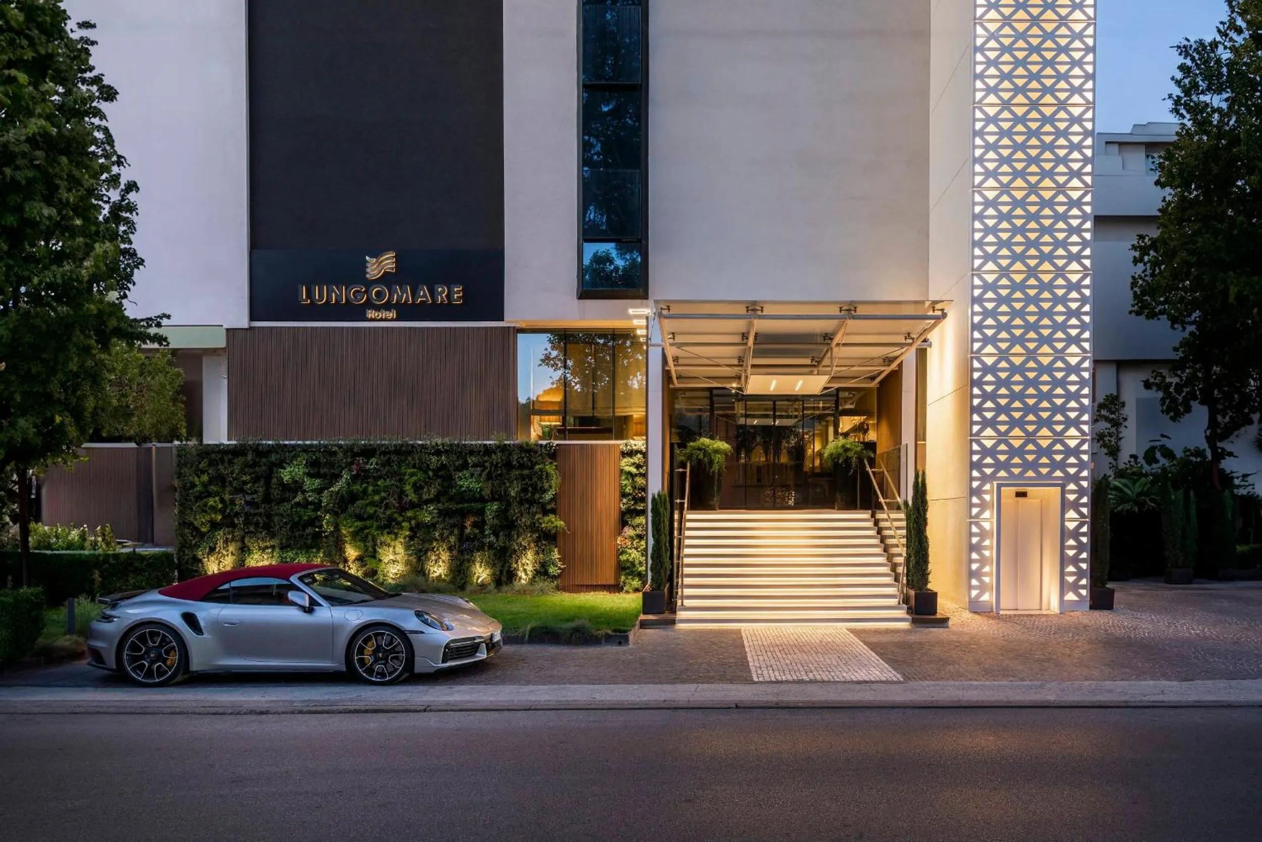 Property building in Hotel Lungomare