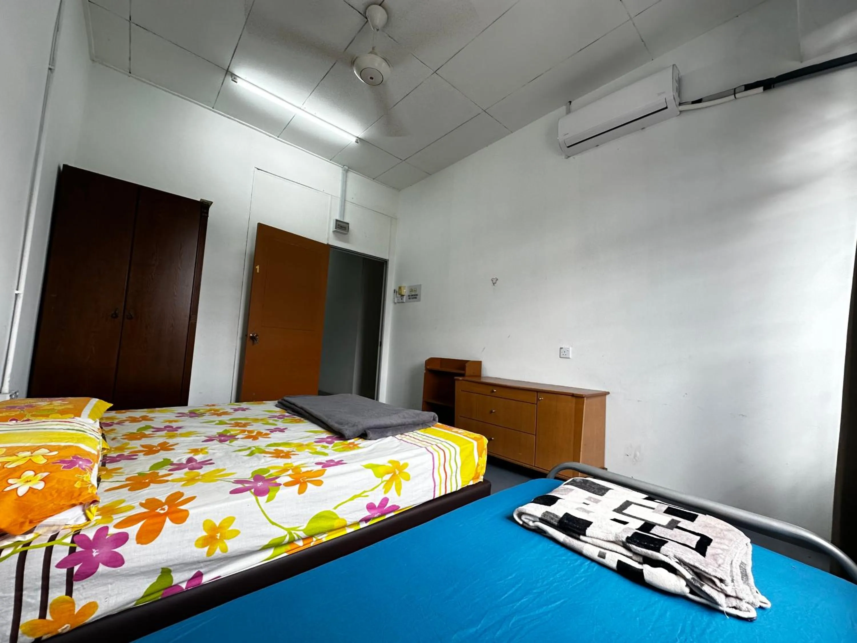 Bed in Jiaxin Dormitory - Puteri Wangsa 家馨旅舍