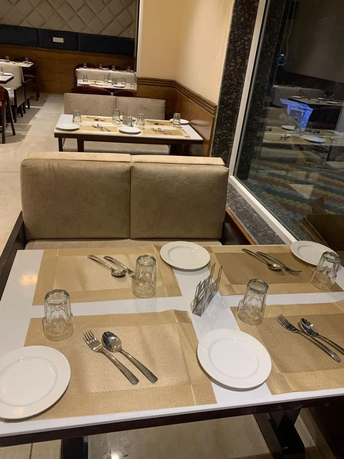 Restaurant/places to eat in Mastiff Hotel, Dalhousie Restaurant/places to eat in Mastiff Hotel, Dalhousie