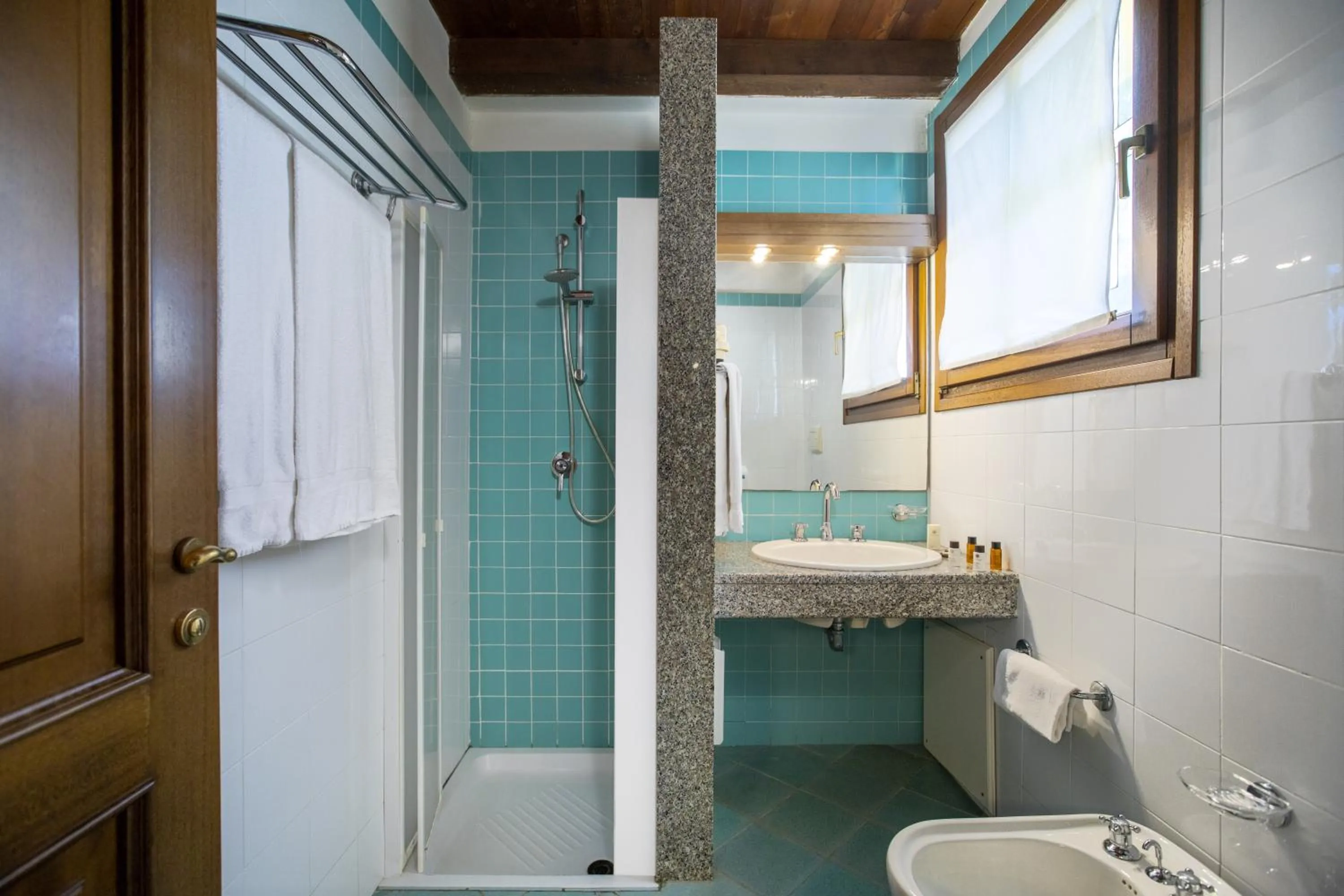 Bathroom in Hotel la Torre