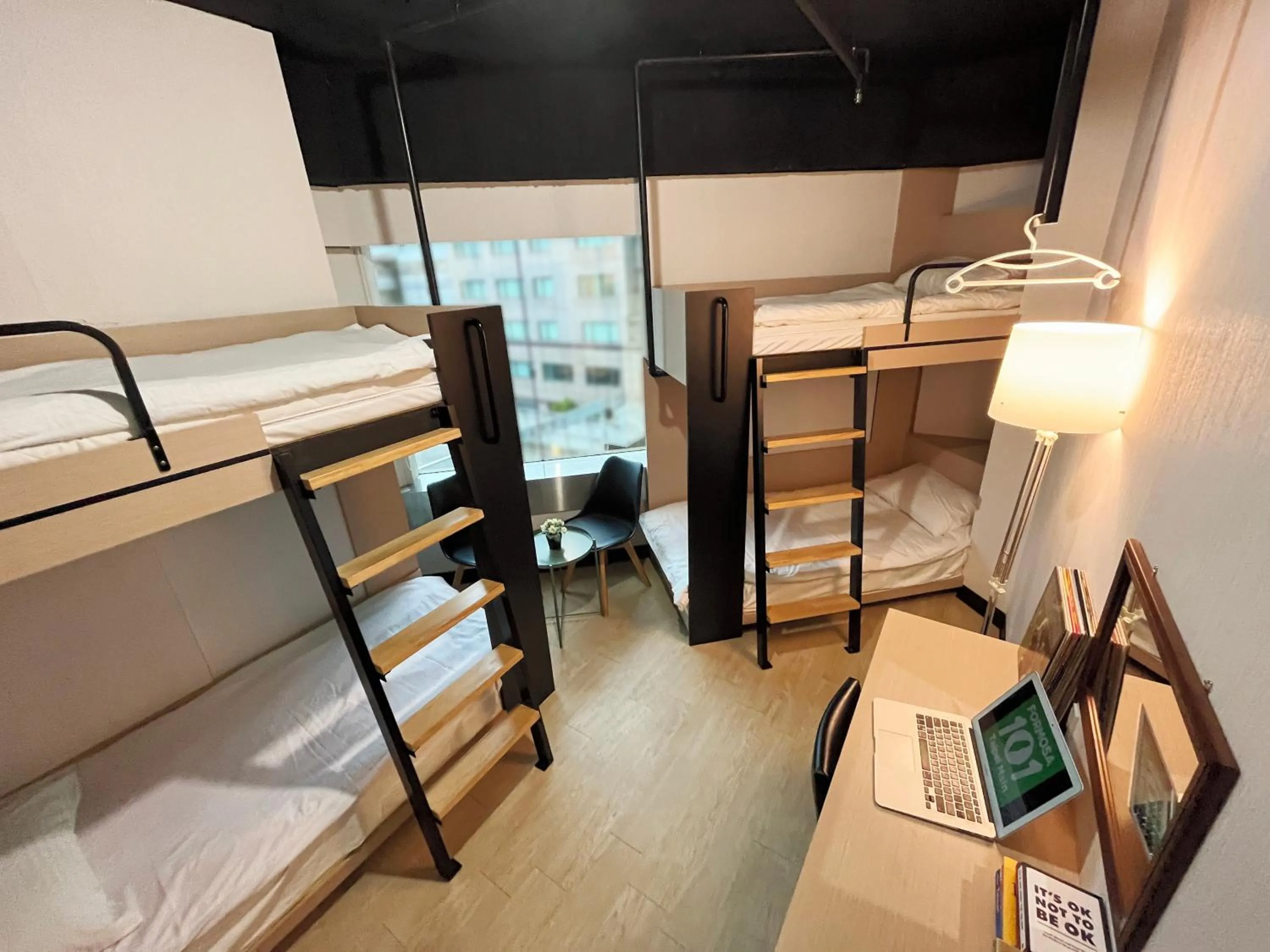 Bed in Formosa 101 Taipei Main Branch