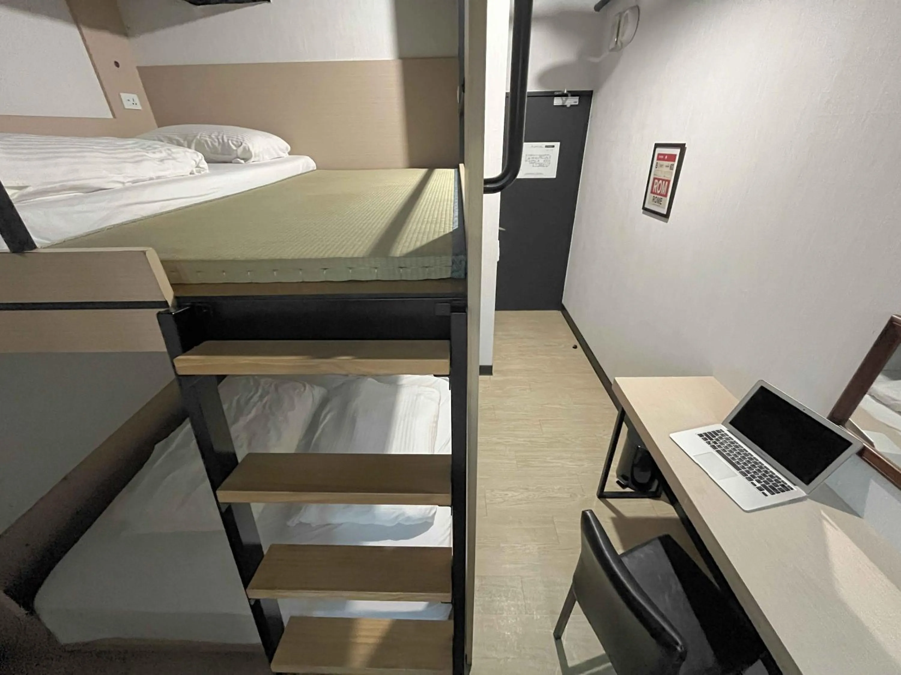 Bed in Formosa 101 Taipei Main Branch