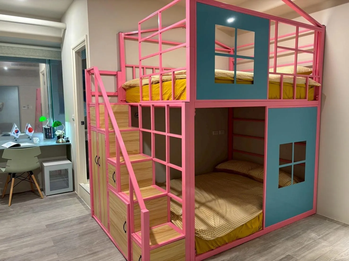 Bed in Formosa 101 Taipei Main Branch