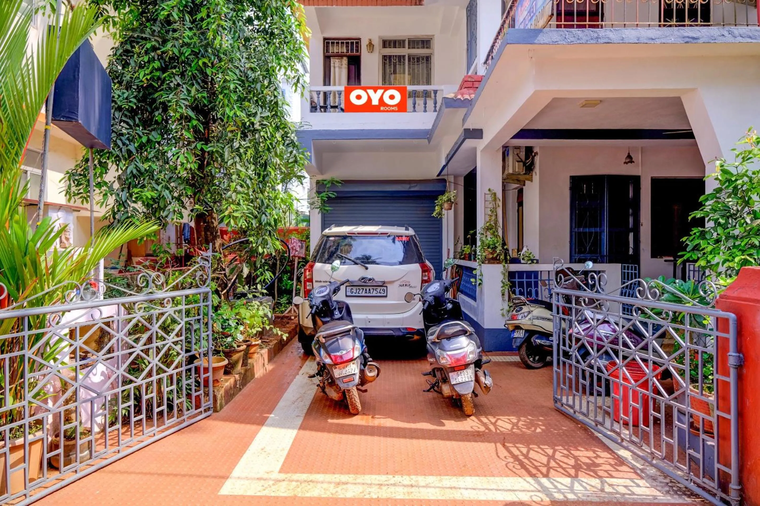 Facade/entrance in Hotel O Cathsil Cottages