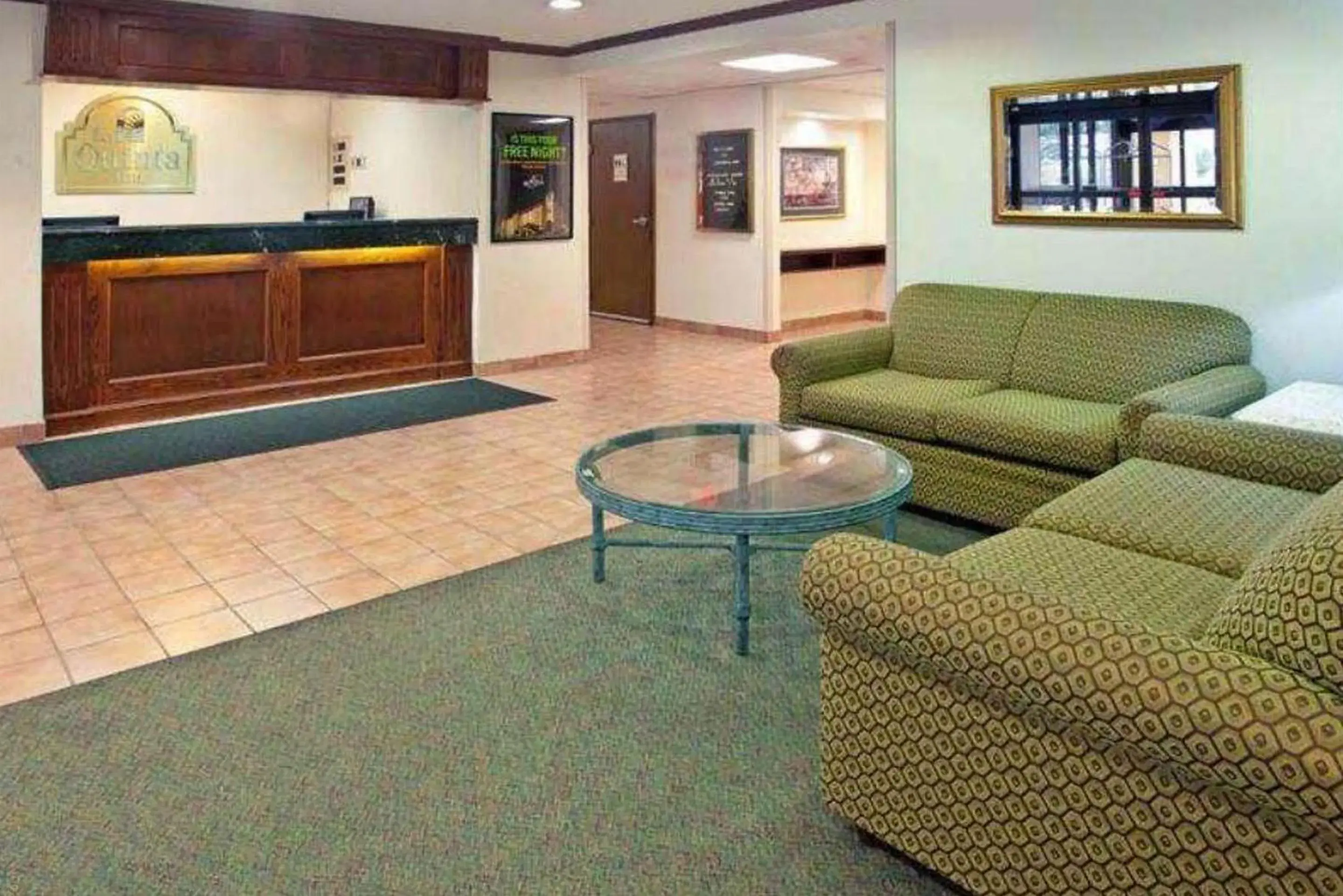 Lobby or reception, Lobby/Reception in Norwood Inn & Suites Indianapolis East Post Drive