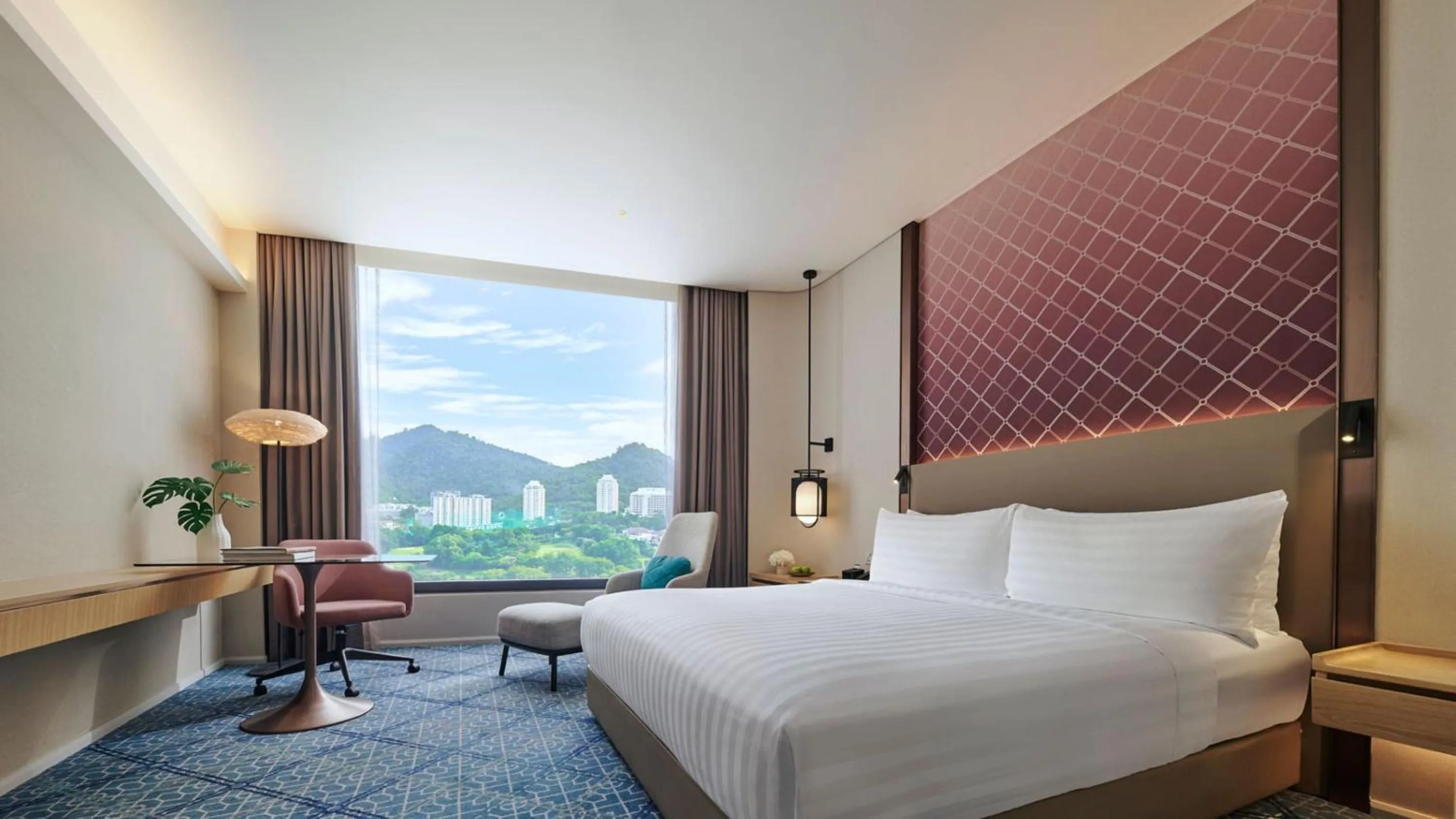 Photo of the whole room, Bed in Amari SPICE Penang