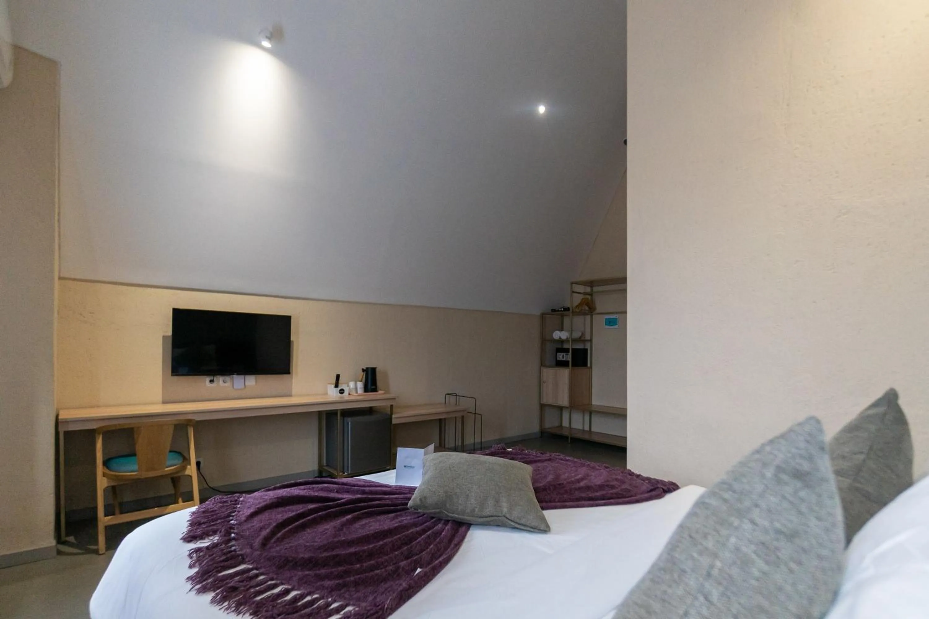 Bedroom, Bed in Tanaga CoLiving