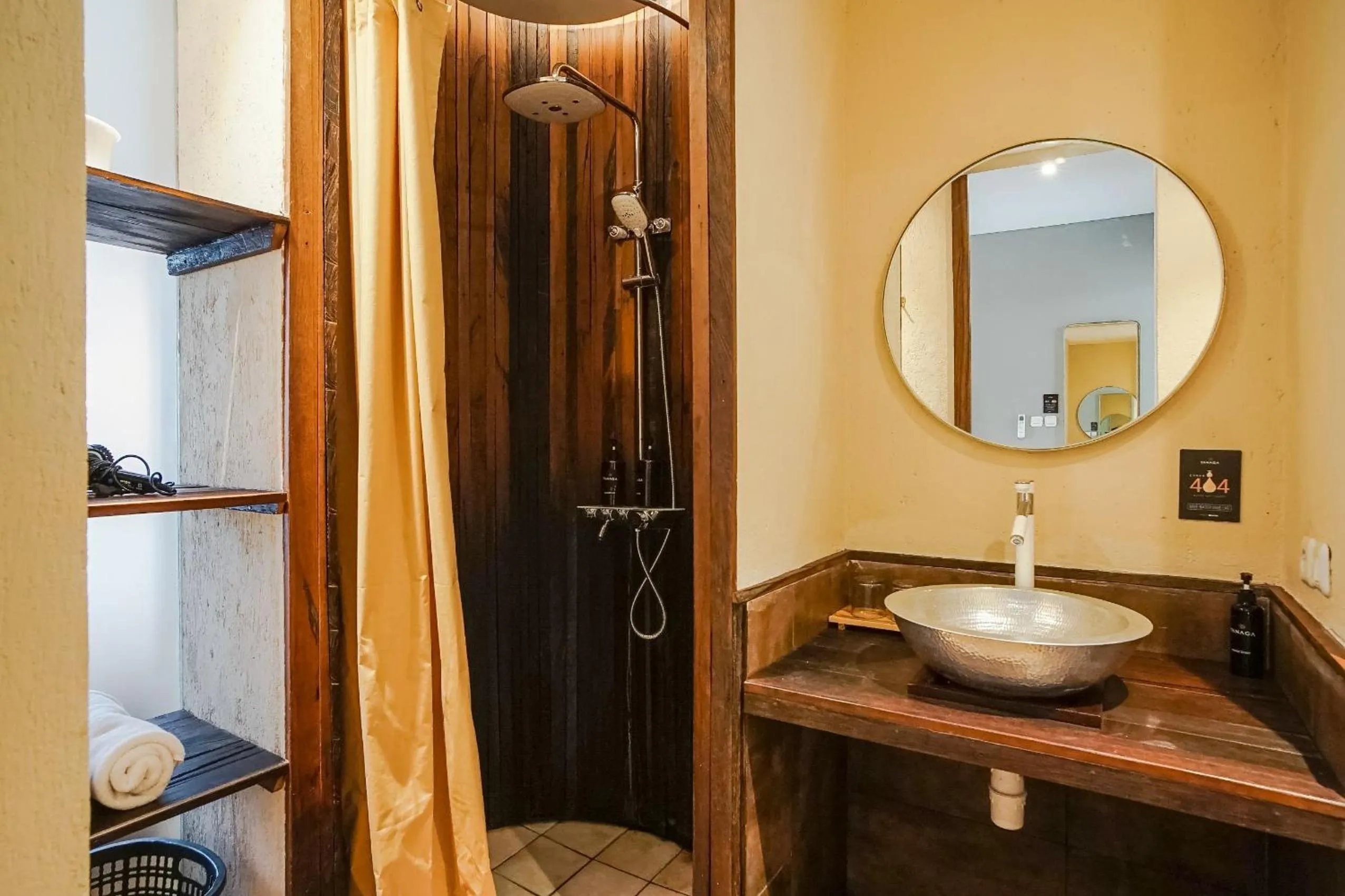 Bathroom in Tanaga CoLiving