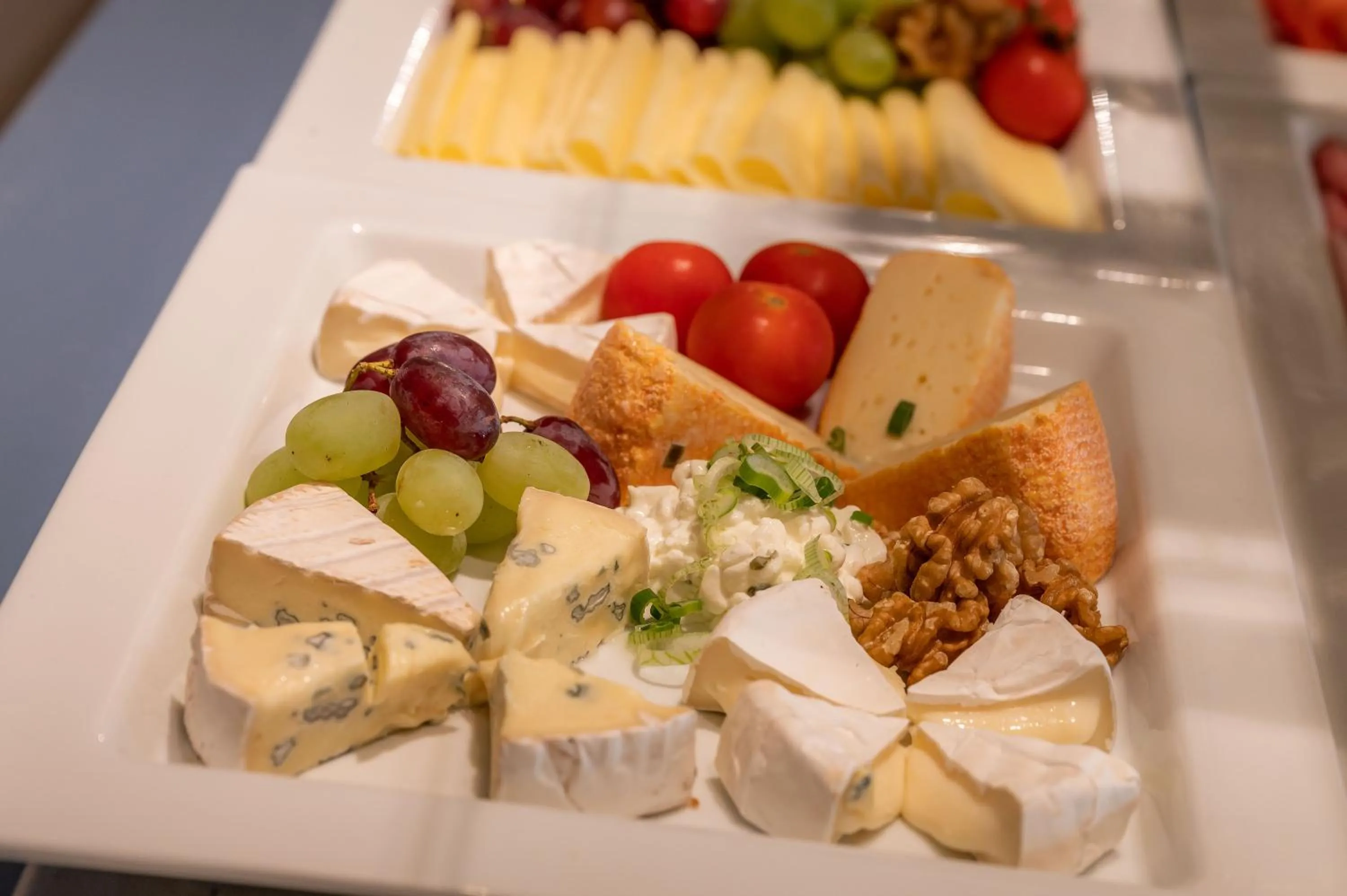 Restaurant/places to eat in Hotel Le Parc