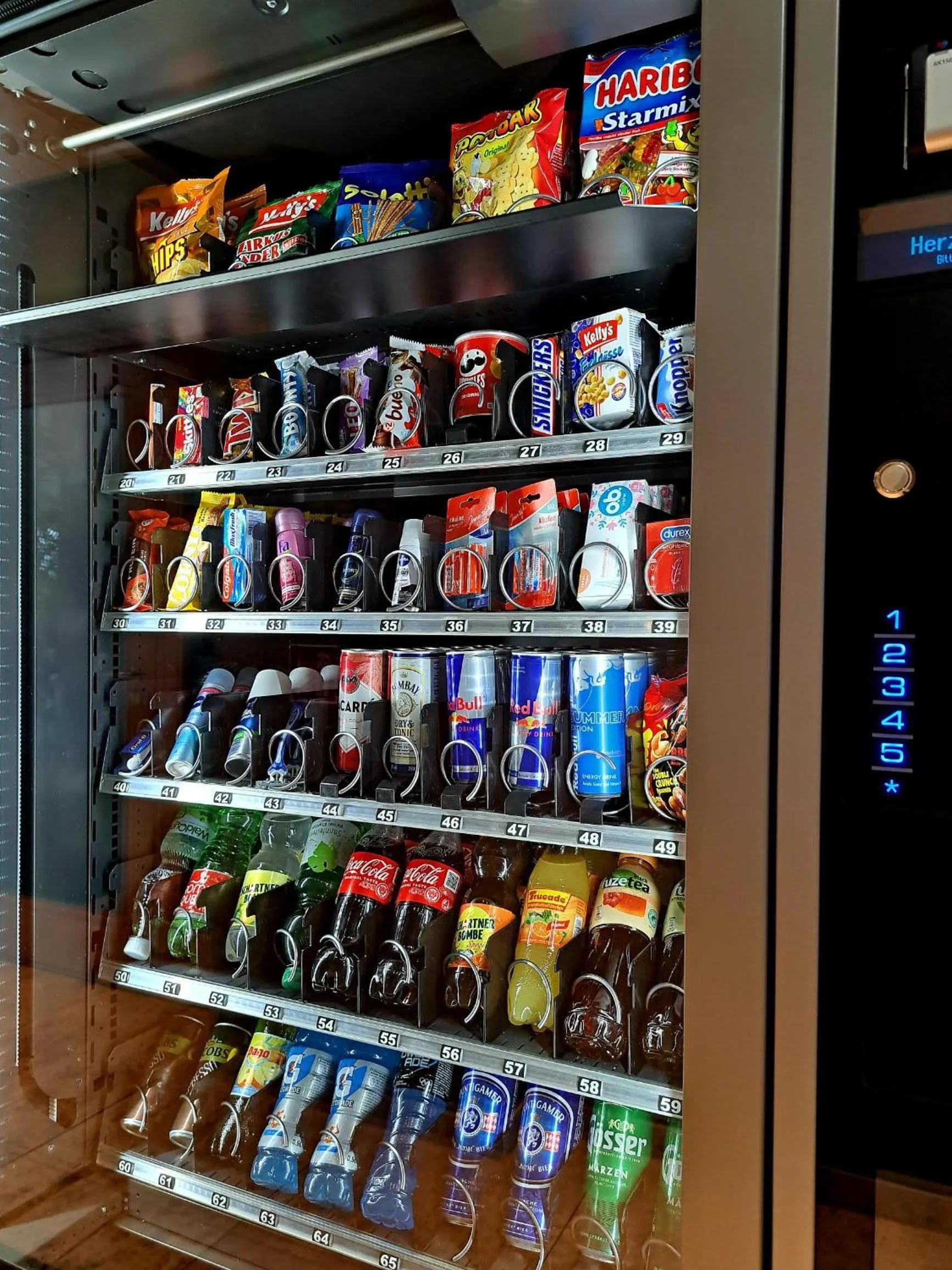 vending machine in Hotel Le Parc