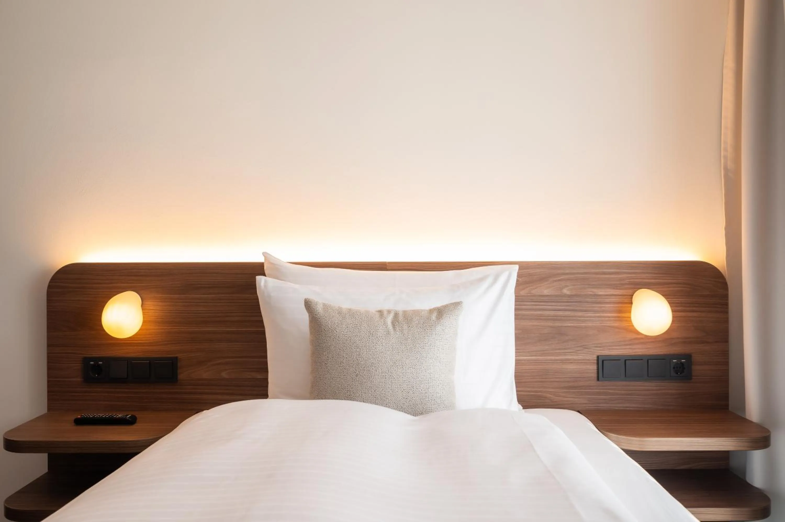 Photo of the whole room, Bed in Hotel Le Parc