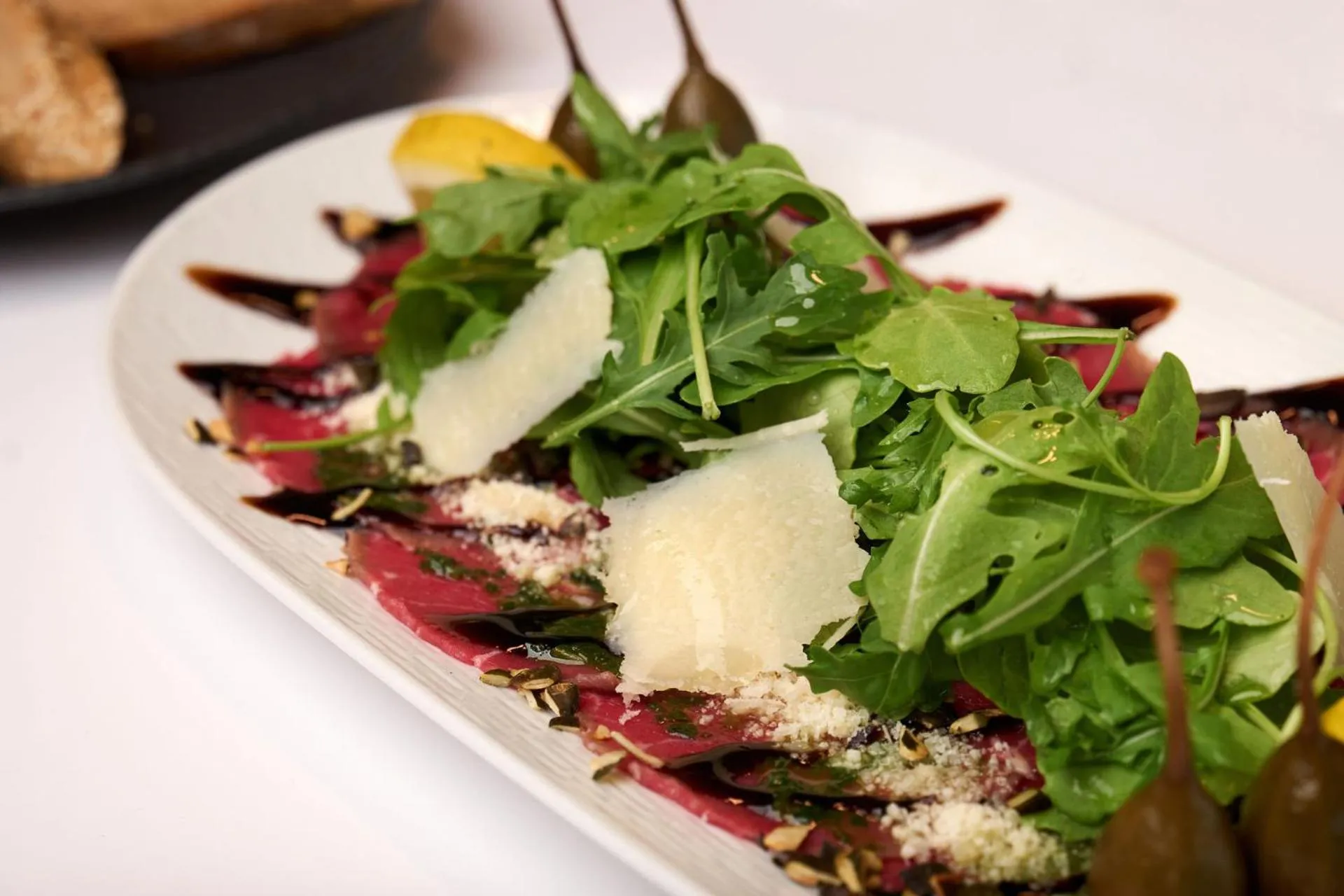 Restaurant/places to eat in Hotel Le Parc