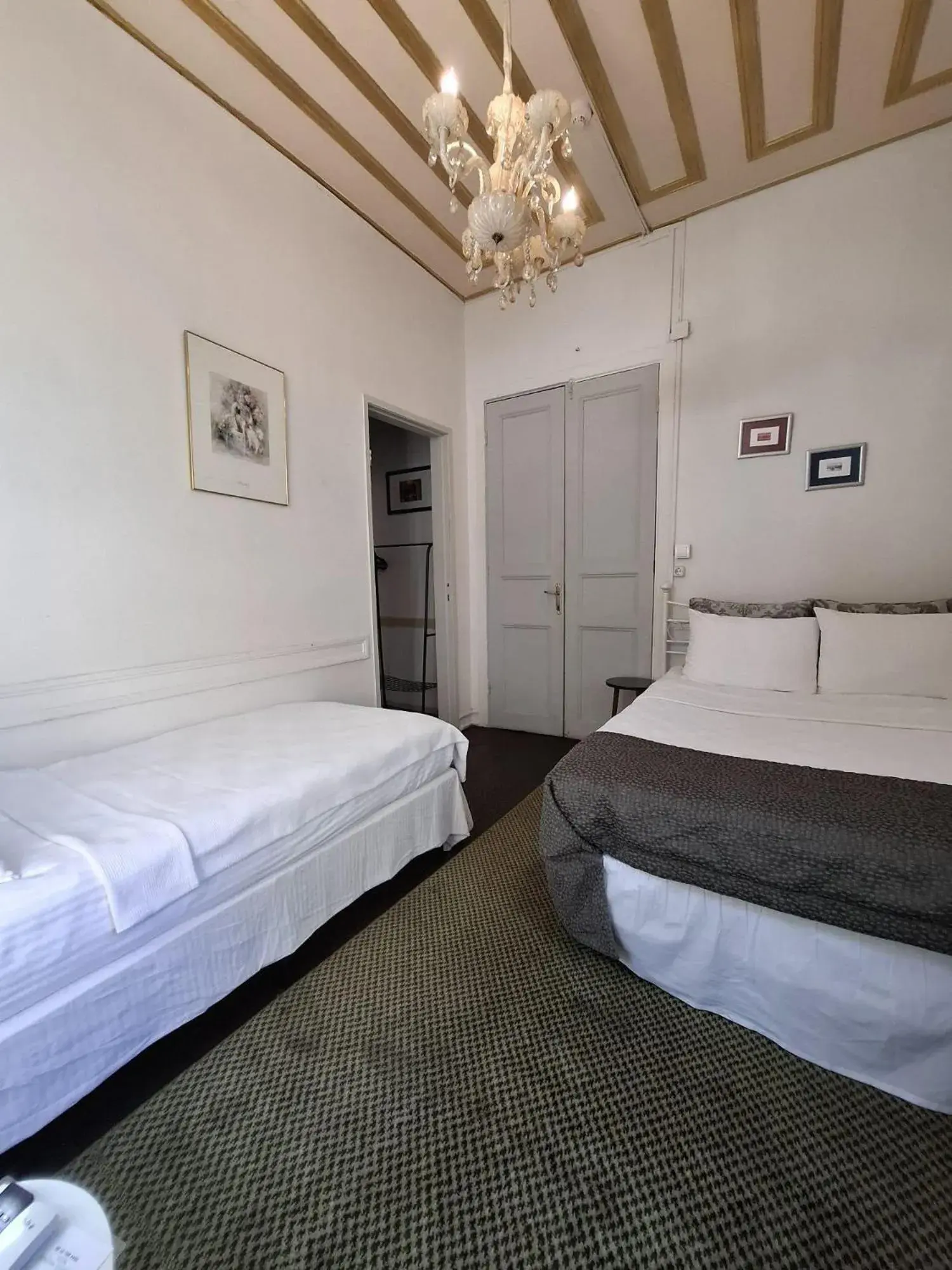 Standard Double Room in No16 Ada Standard Double Room in No16 Ada