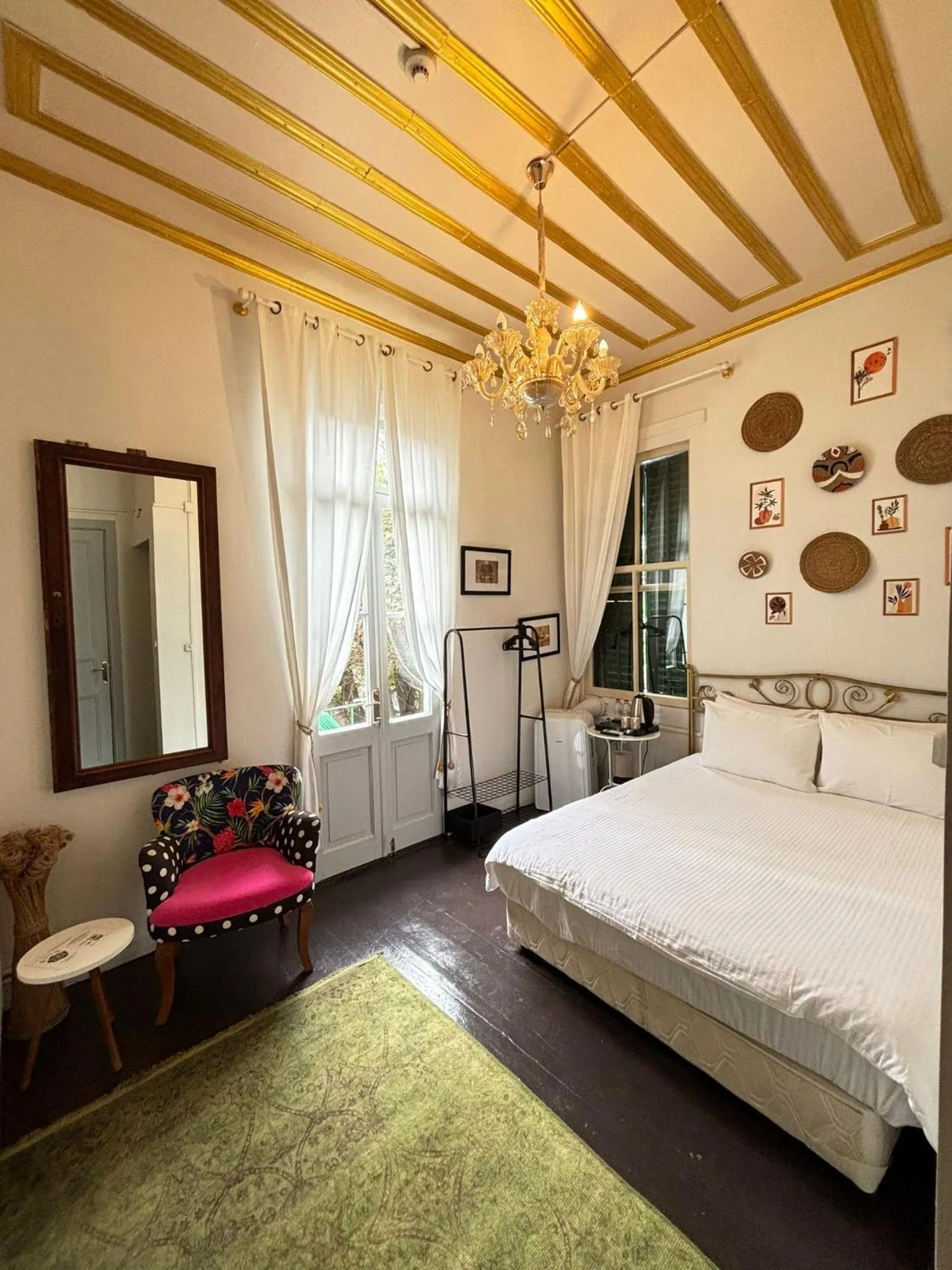 Massage, Bed in No16 Ada