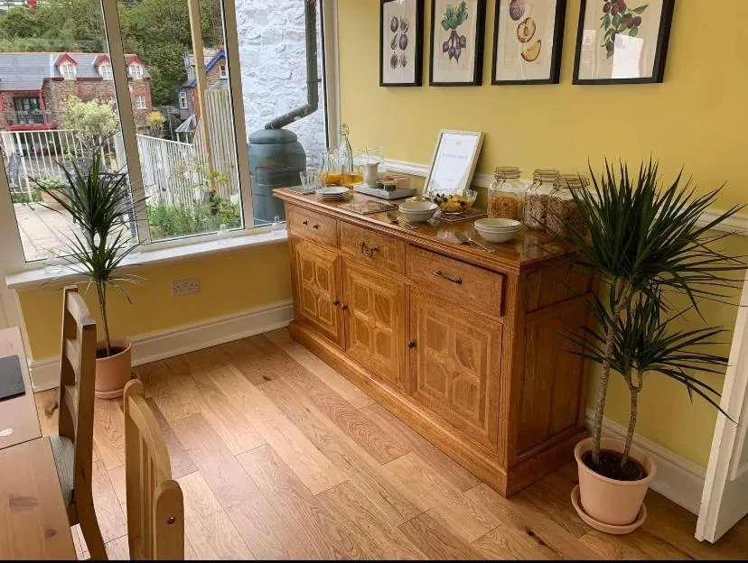 Dining area in East Lyn House