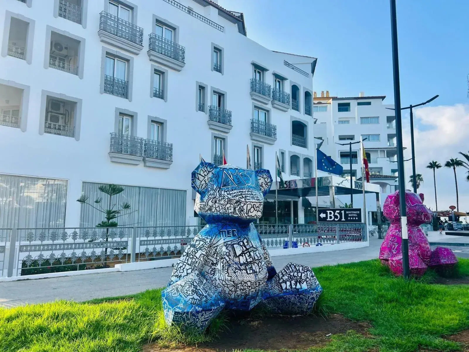 Property building in B51 Executive Flats Marbella Property building in B51 Executive Flats Marbella