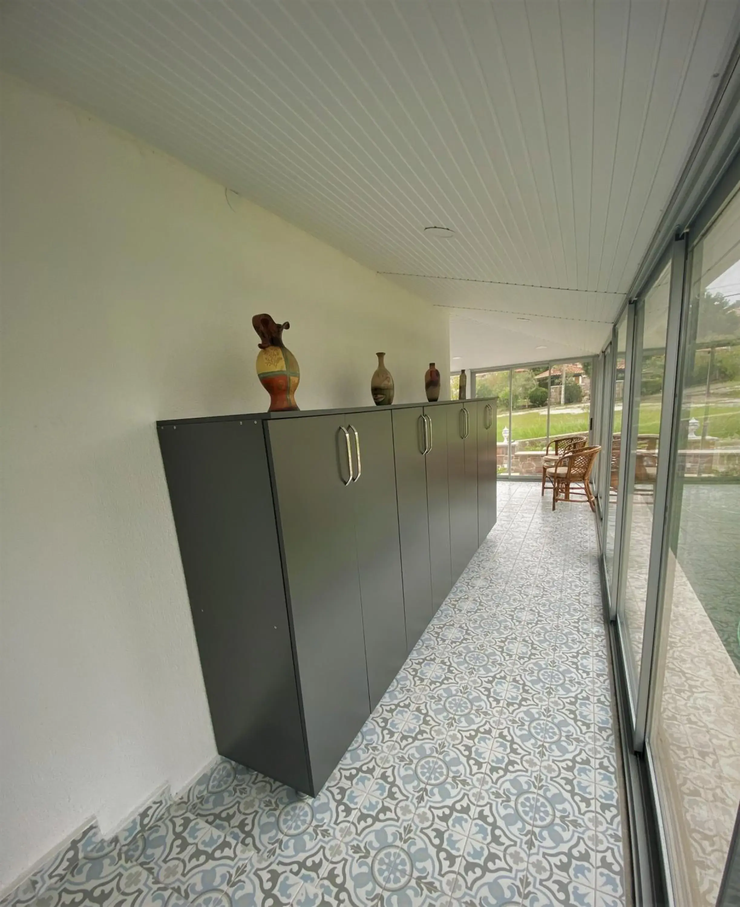 Property building in Cunda Kordon Otel Property building in Cunda Kordon Otel