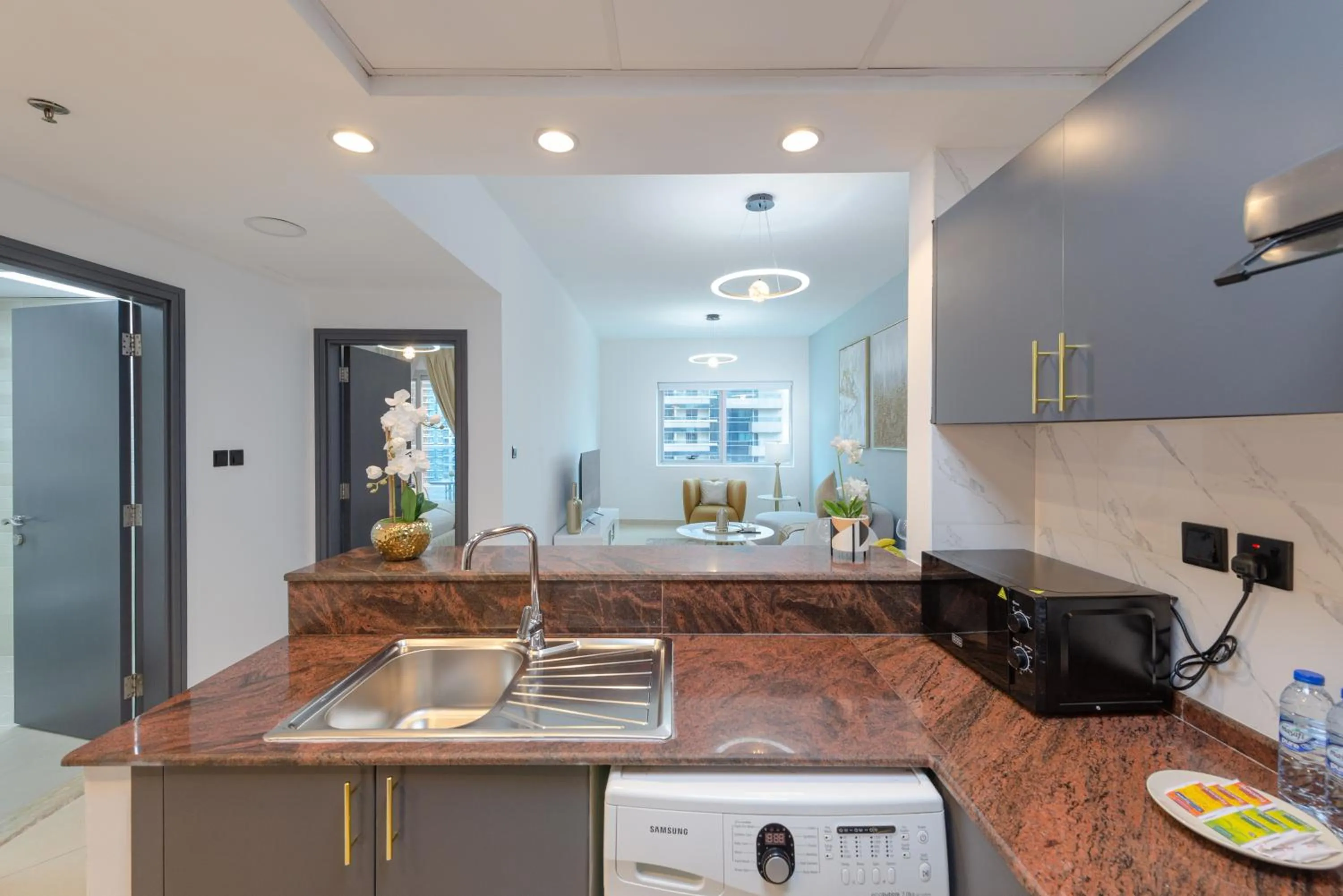 Kitchen or kitchenette in Marco Polo - Find your calm escape in Dubai Marina