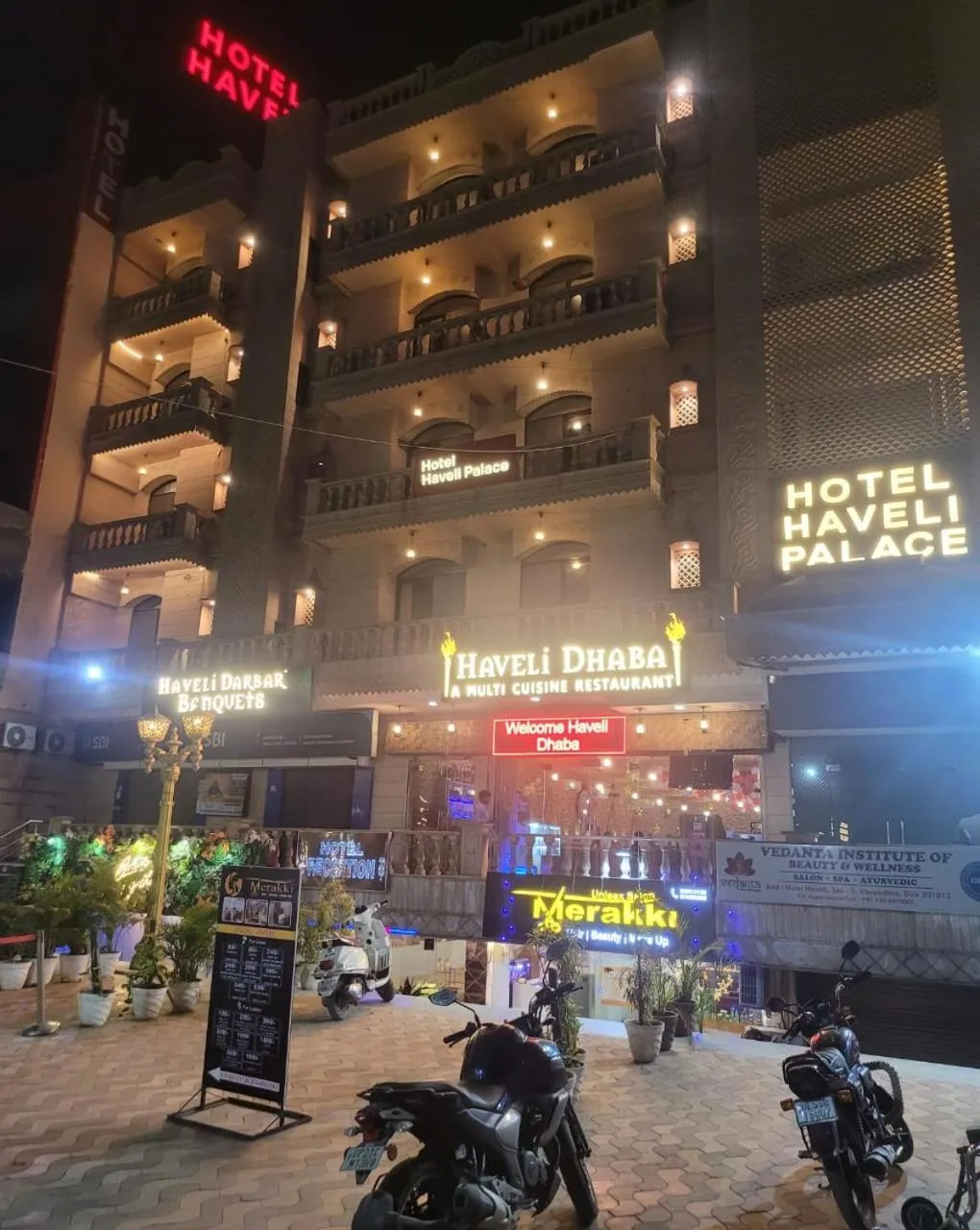 Property building in Hotel Haveli Palace