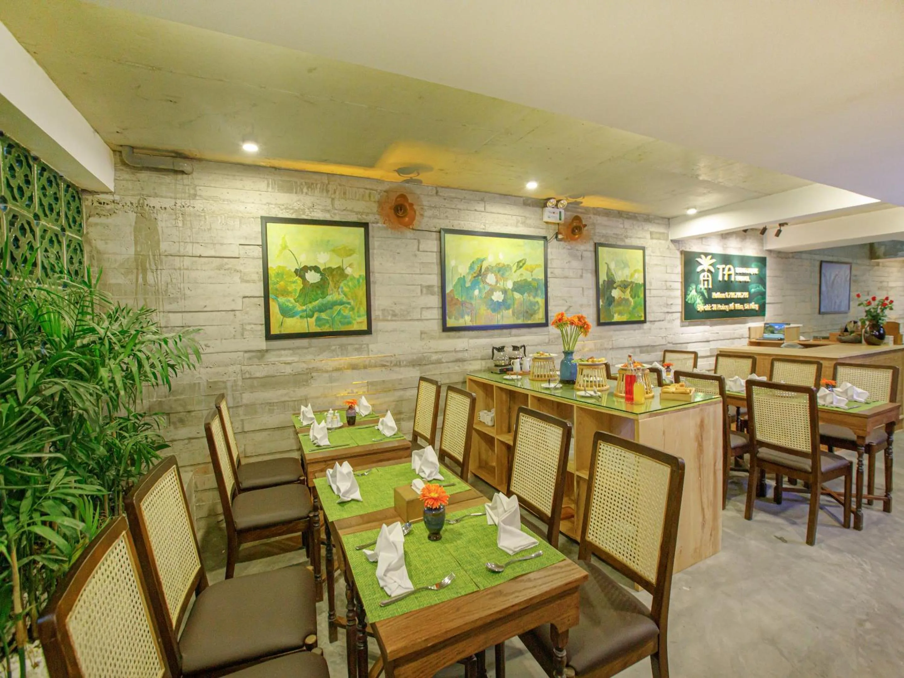 Restaurant/places to eat in TA Danang Boutique Hotel