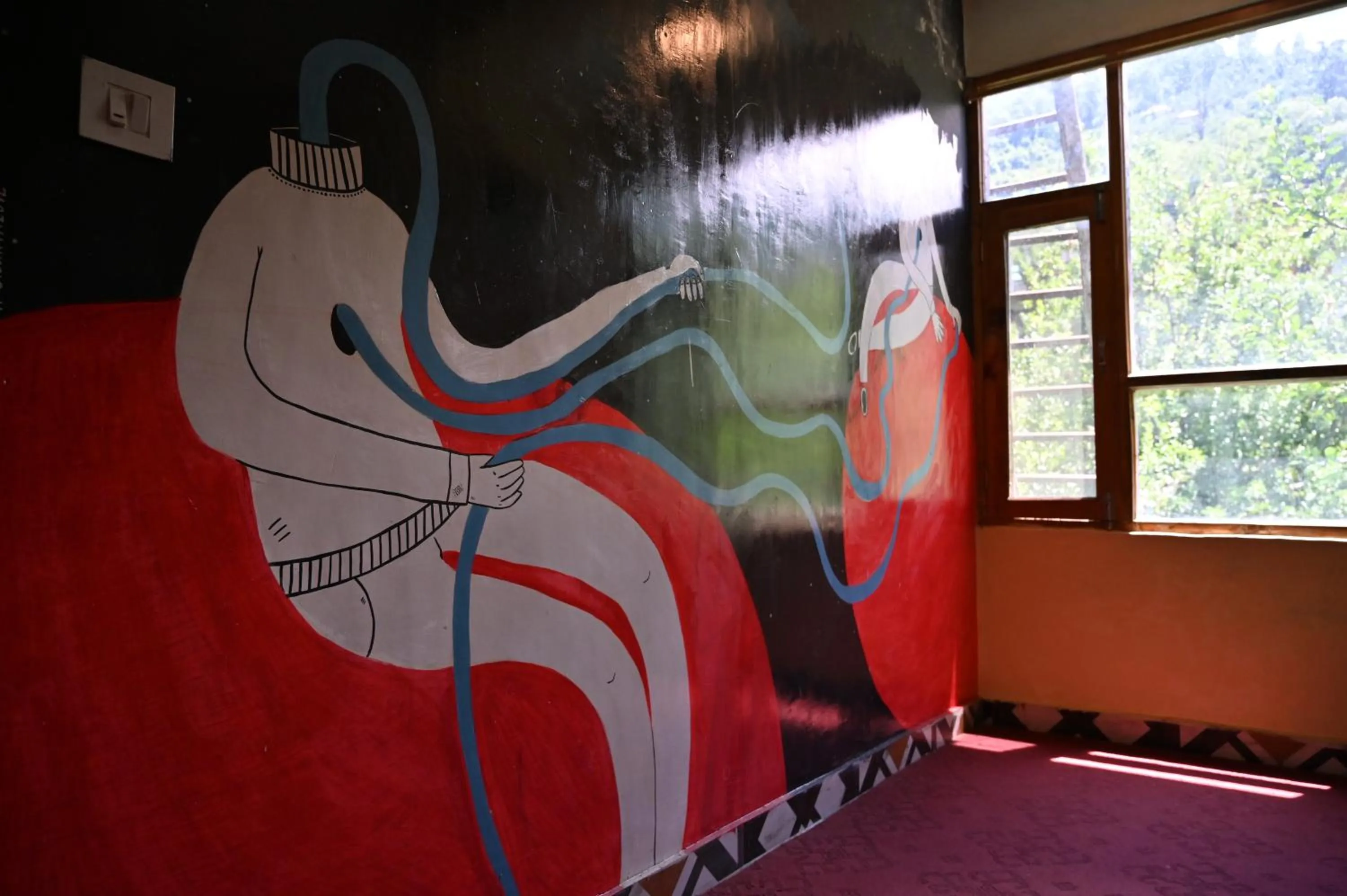 Decorative detail in indian backpackers hostel