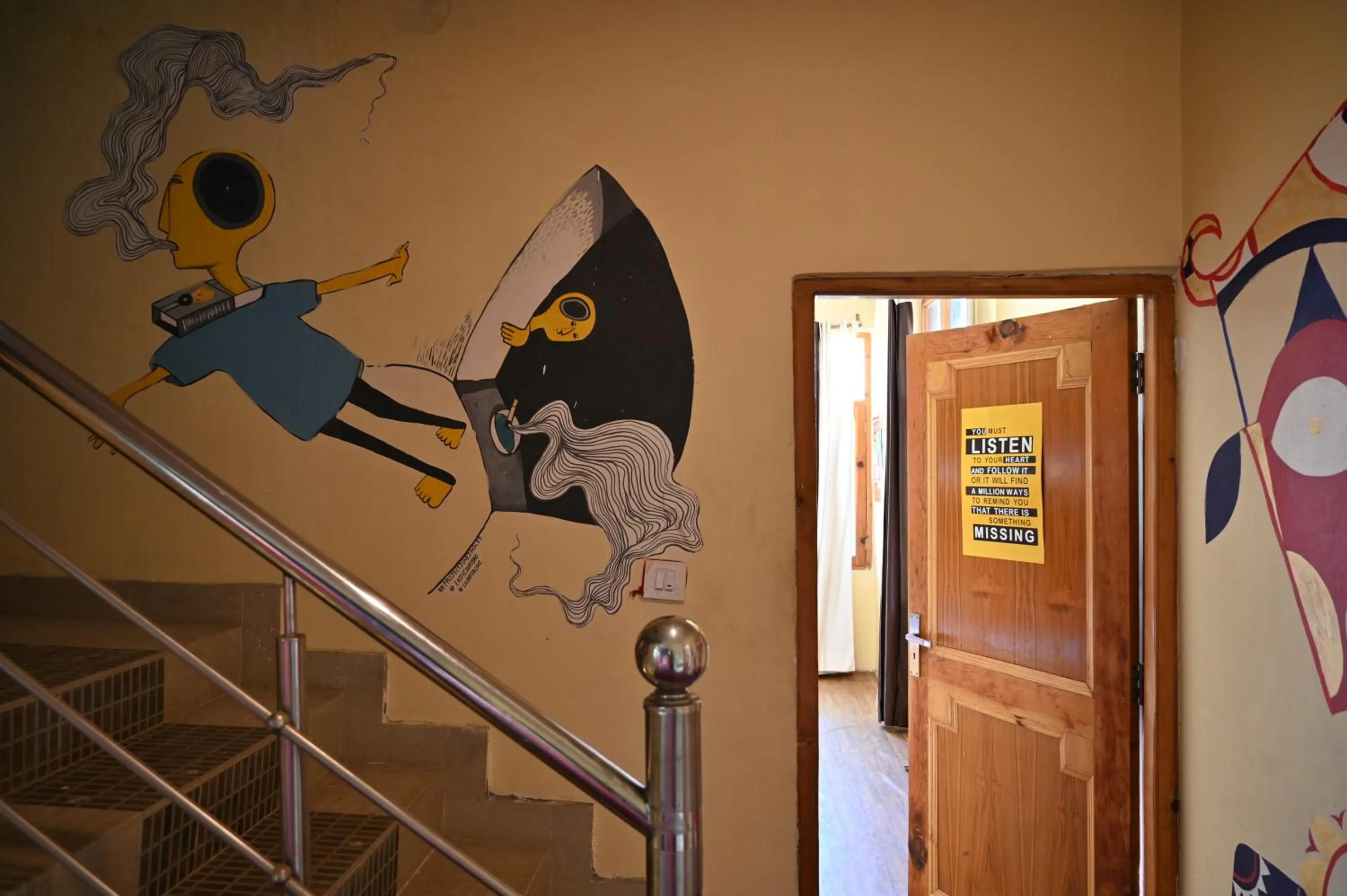 Bedroom in indian backpackers hostel