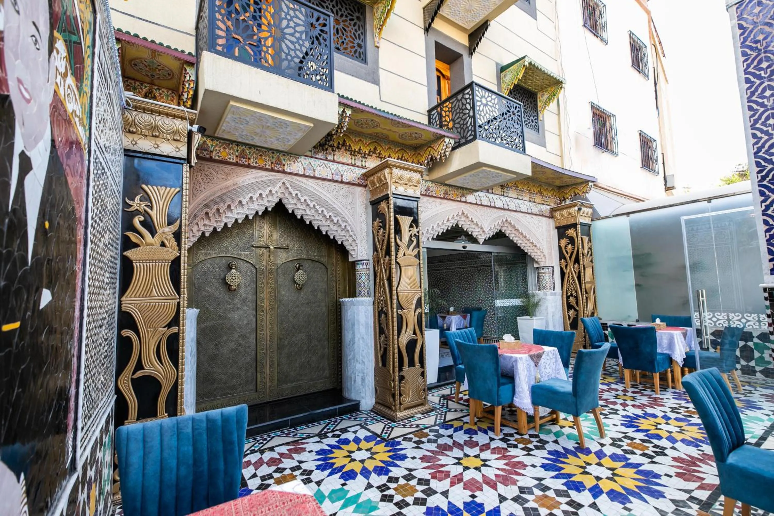 Restaurant/places to eat in Hotel & Ryad DALILA