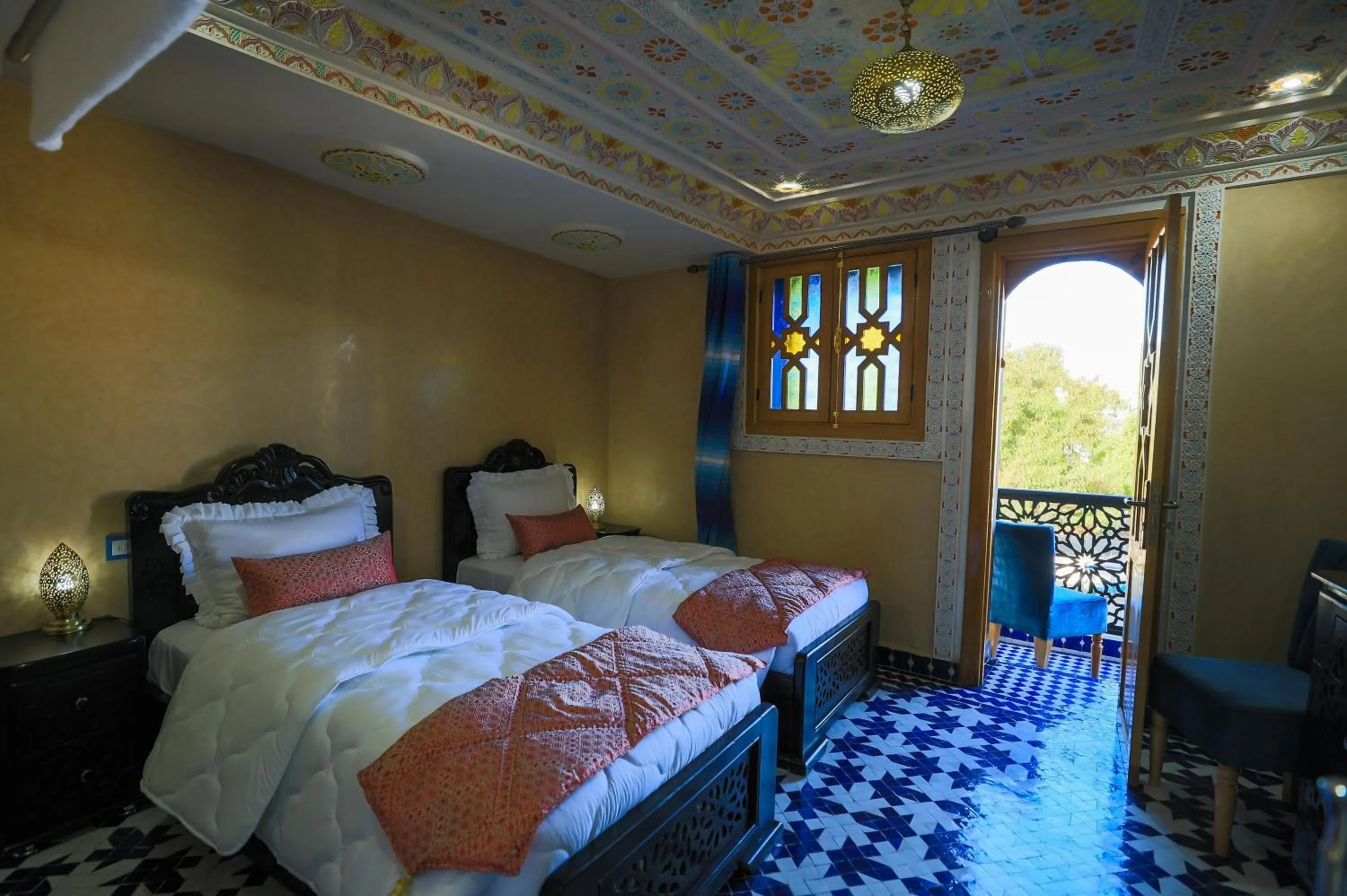 Bedroom, Bed in Hotel & Ryad DALILA