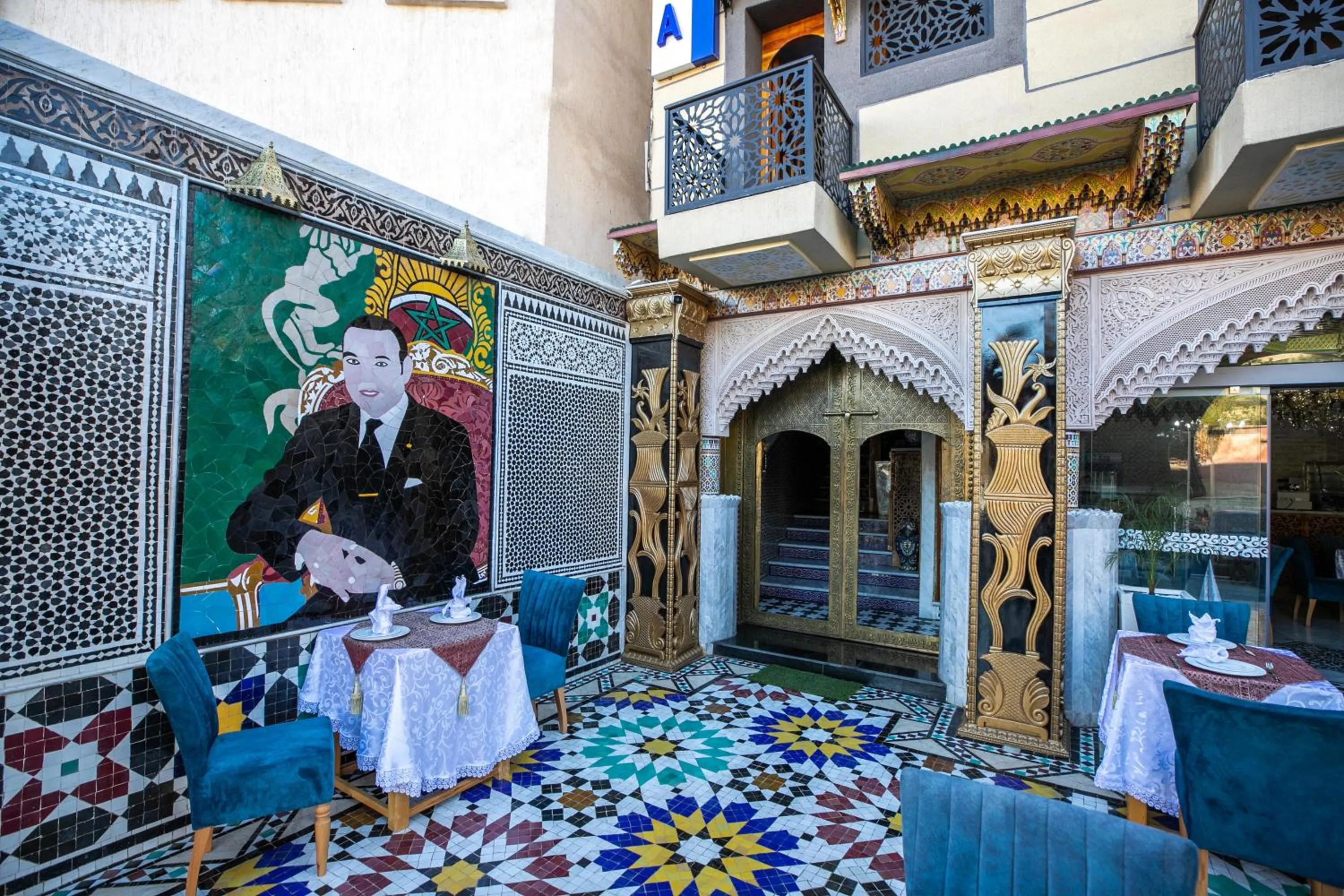 Restaurant/places to eat in Hotel & Ryad DALILA