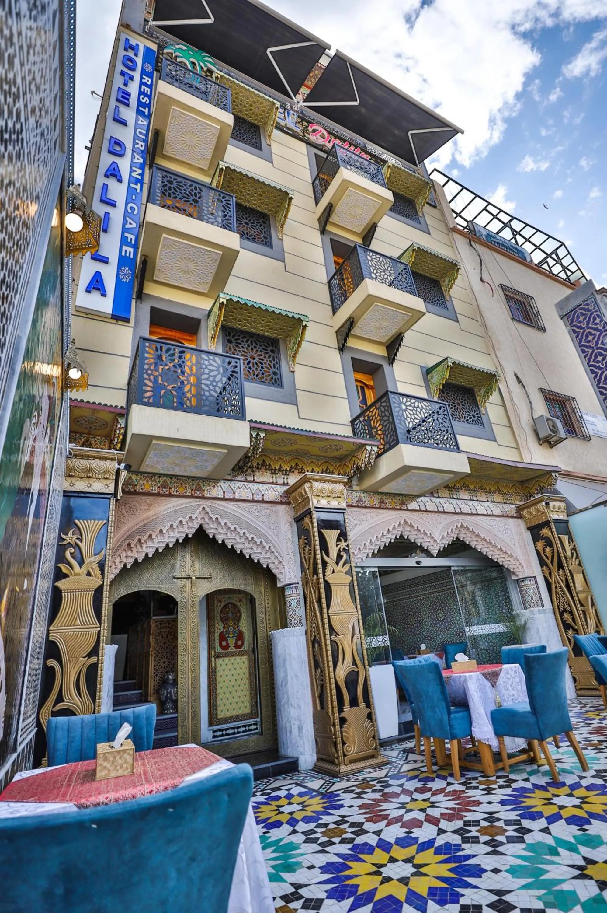 Restaurant/places to eat in Hotel & Ryad DALILA