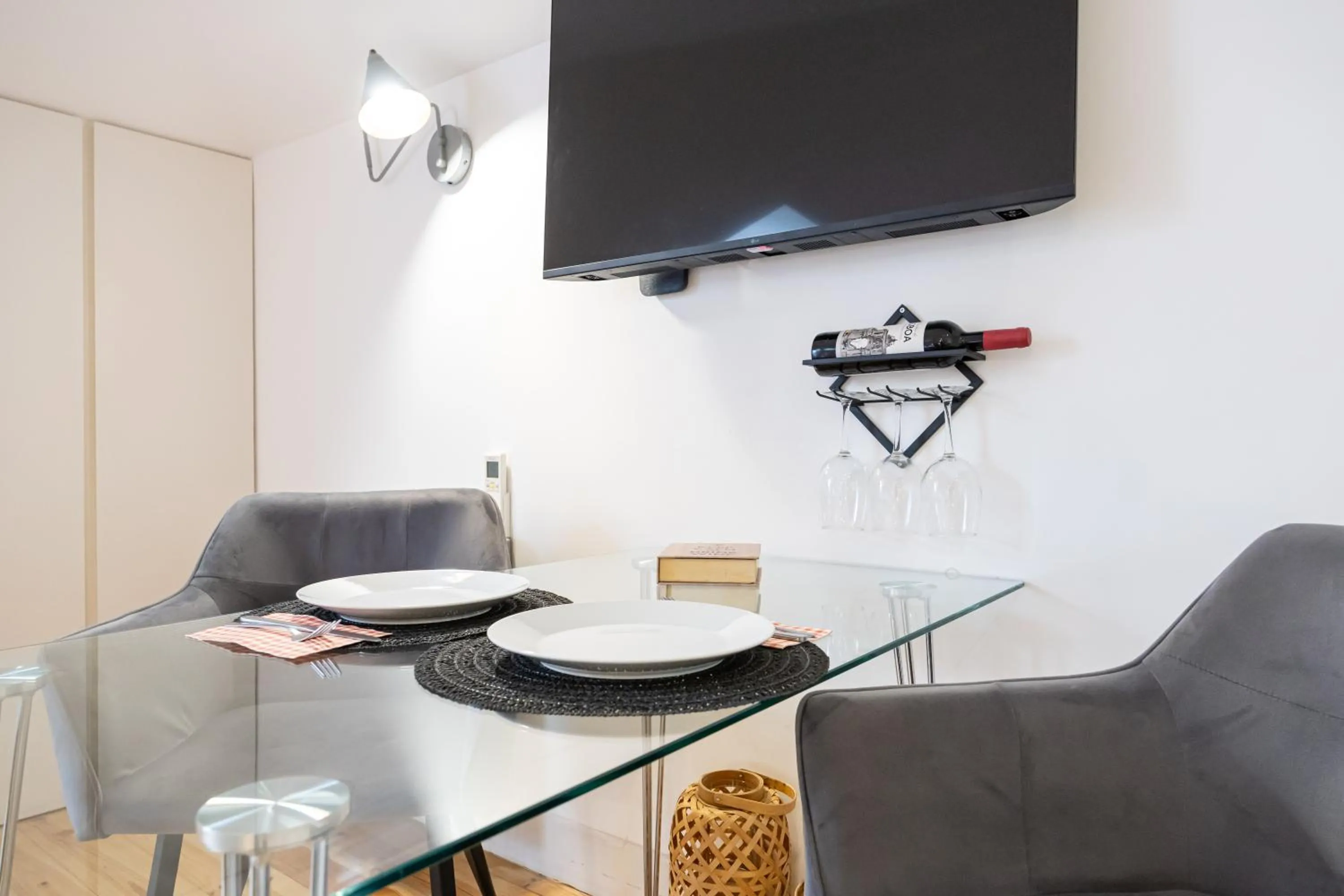 Boutique Apartment in the Heart of Lisbon ! Lemonn J