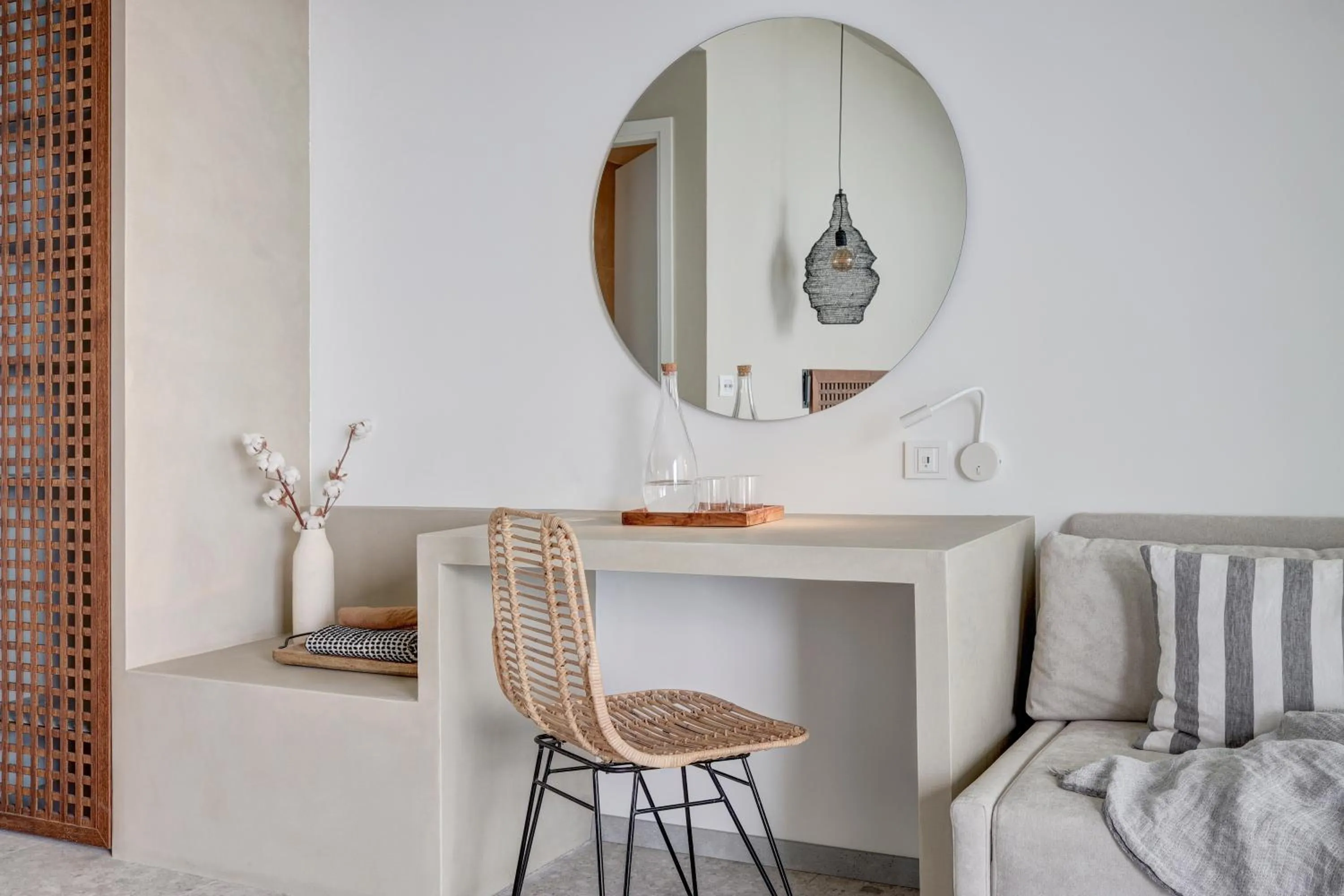 Seating area in Umani Hotel - Free Beach - Free Parking